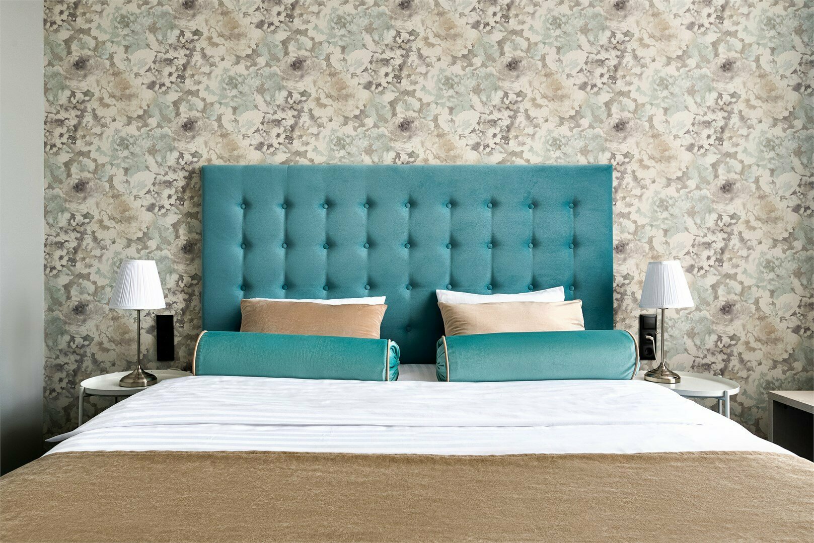 Номер повышенной категории с 1 кроватью