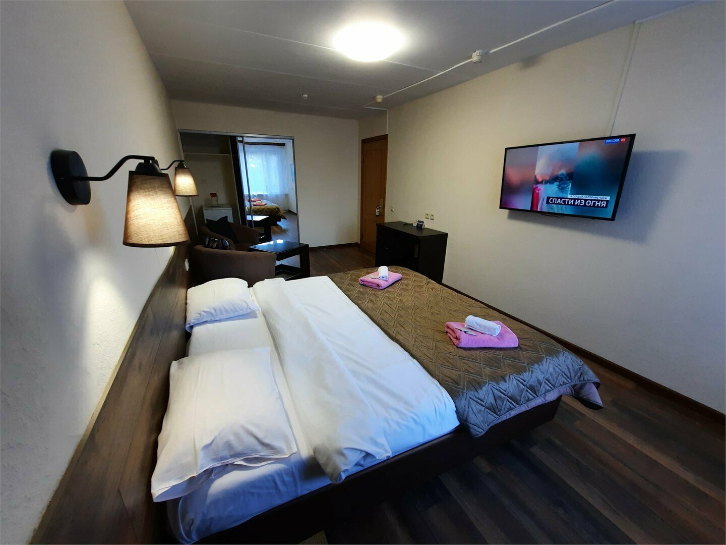 Cтандартный номер с 1 кроватью и общей ванной