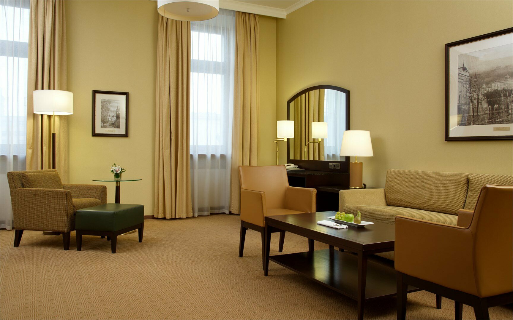 Угловой люкс