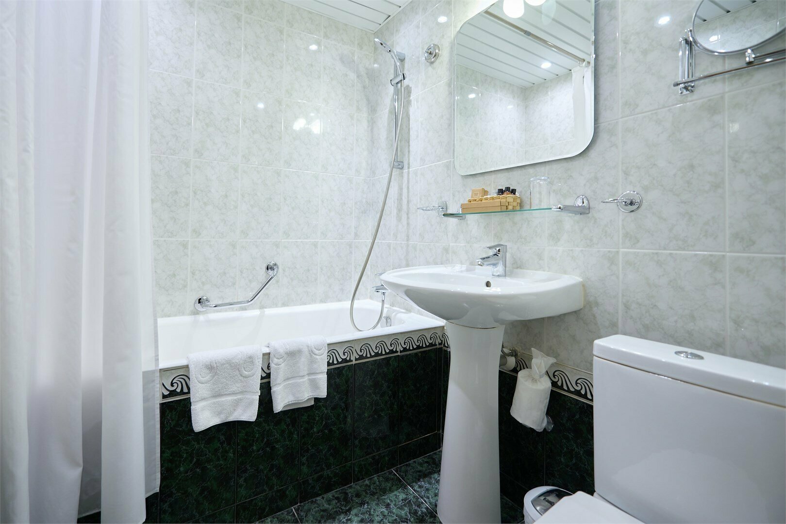 Делюкс с двумя отдельными кроватями