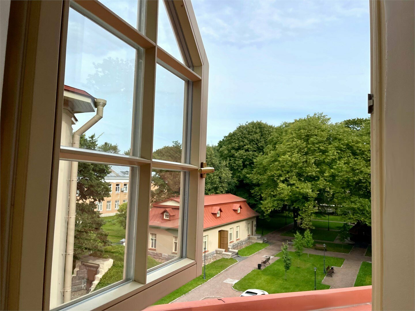 Стандарт эконом мансардный