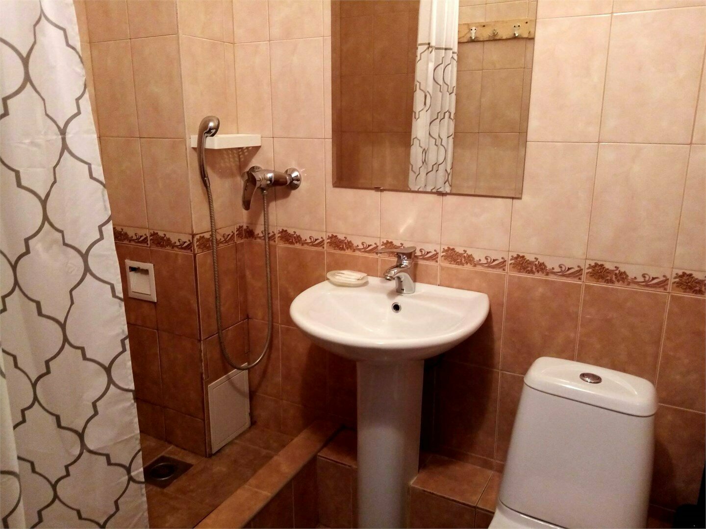 ТРЕХМЕСТНЫЙ ЭКОНОМ (3 раздельные односпальные кровати)