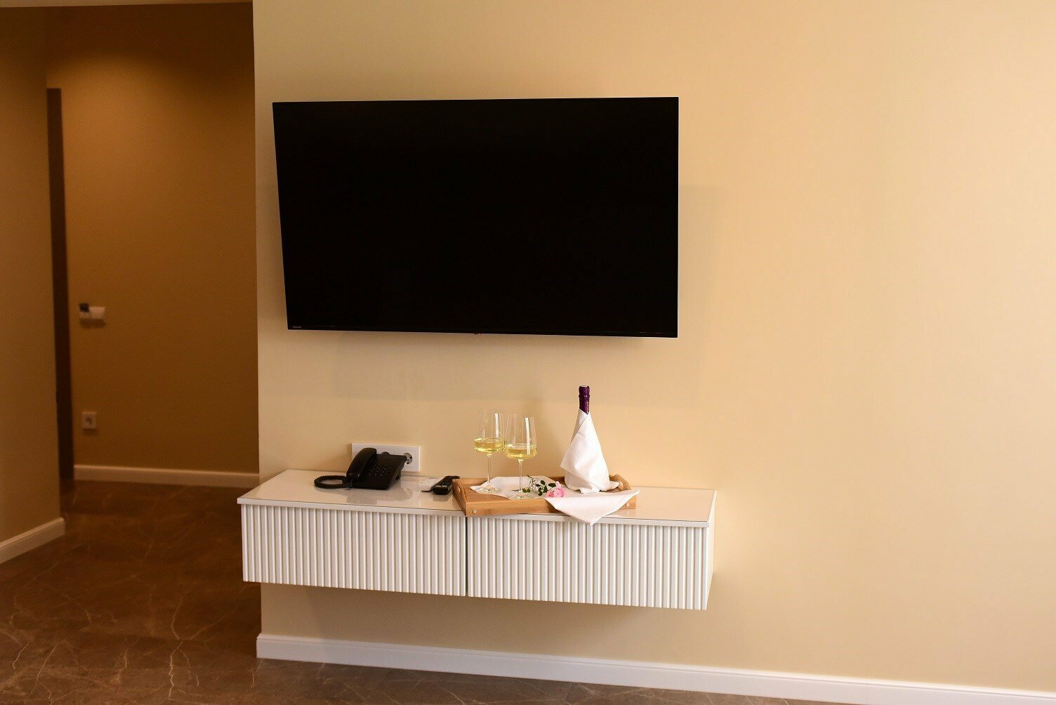 Делюкс двухкомнатный с террасой, корпус 2 (8ми этажный корпус)