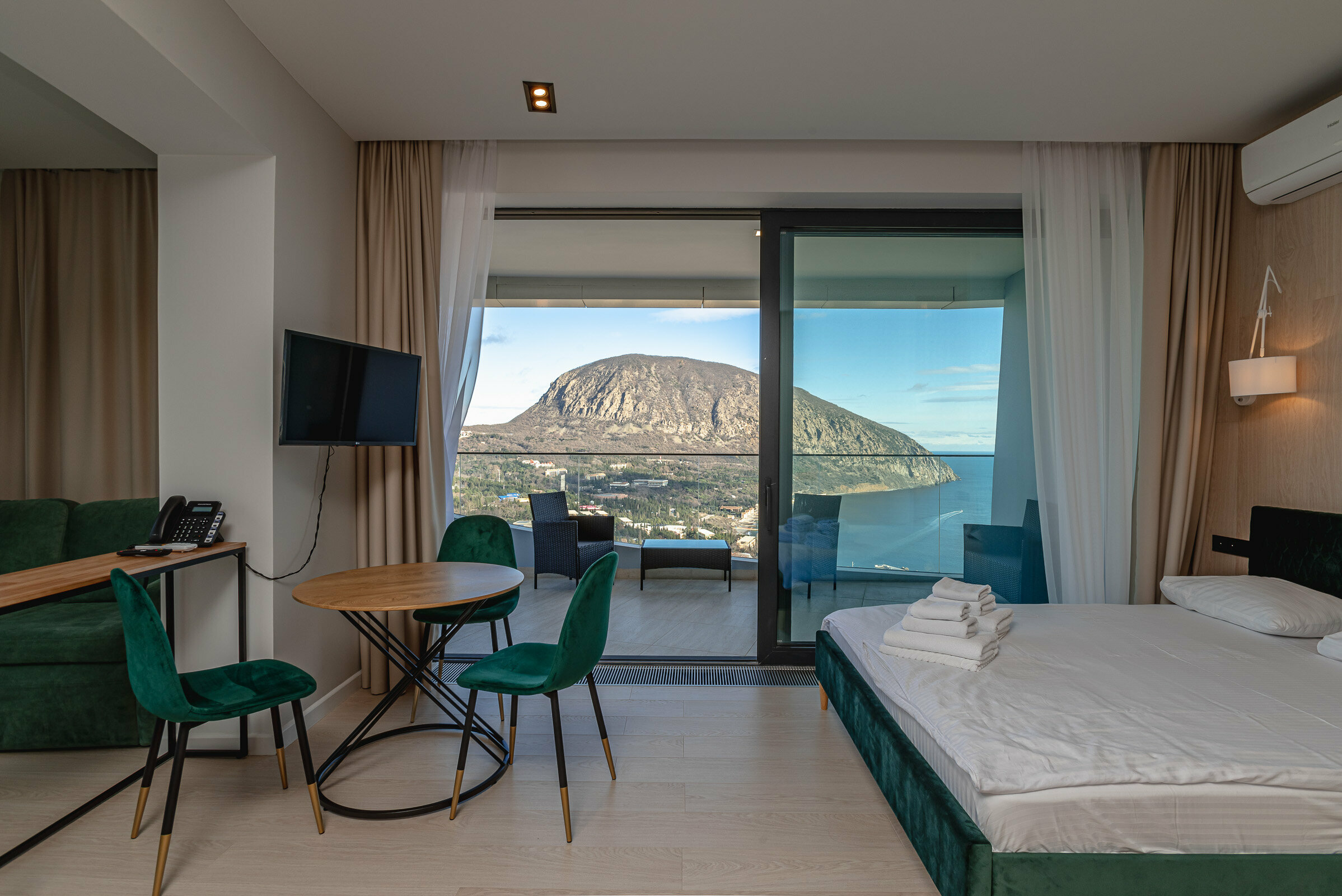 Улучшенные апартаменты