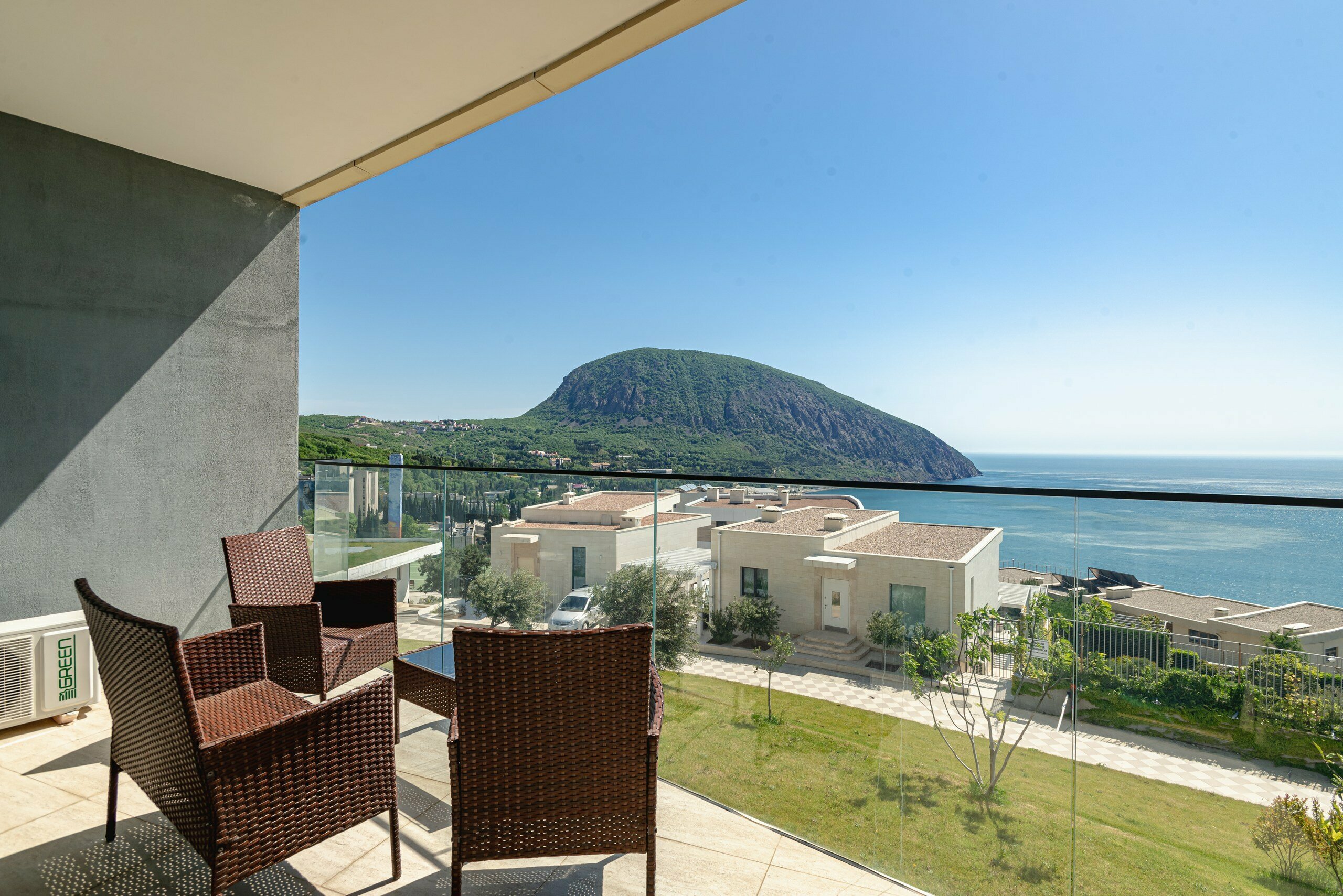 Двухуровневый четырехместный номер