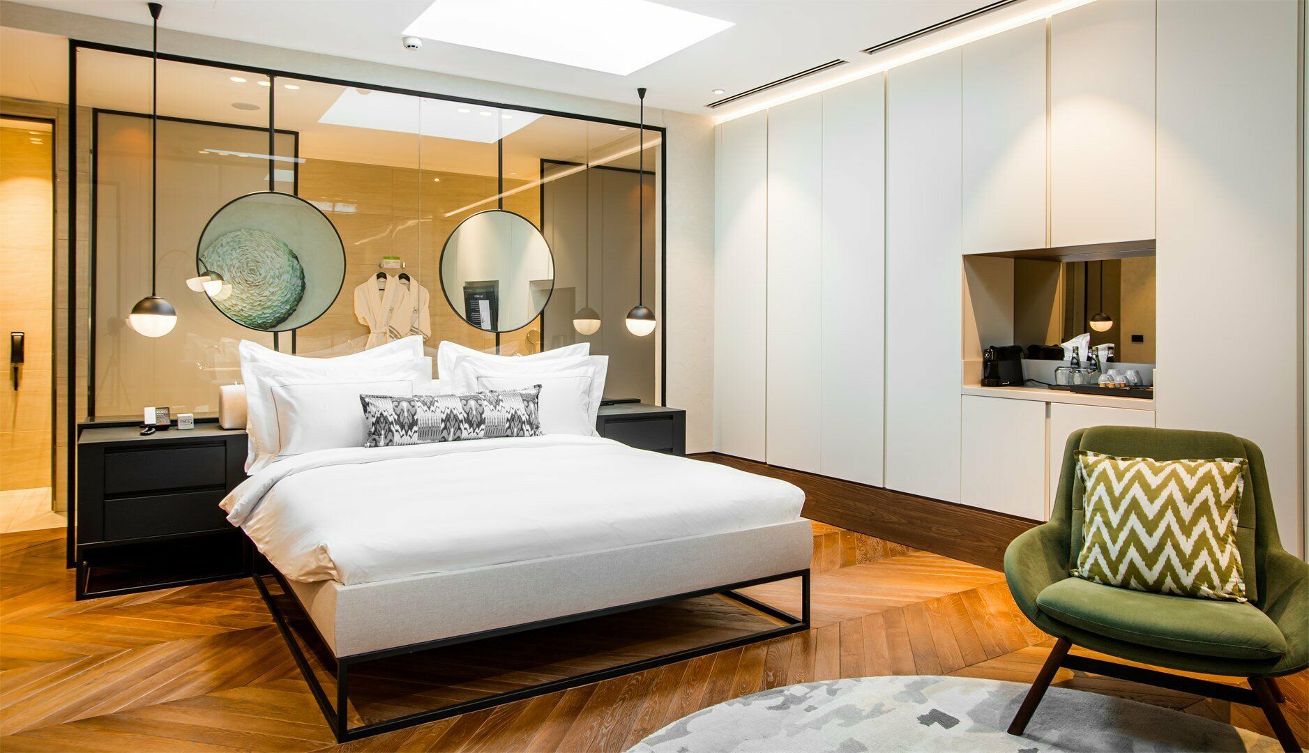 Мансардный люкс