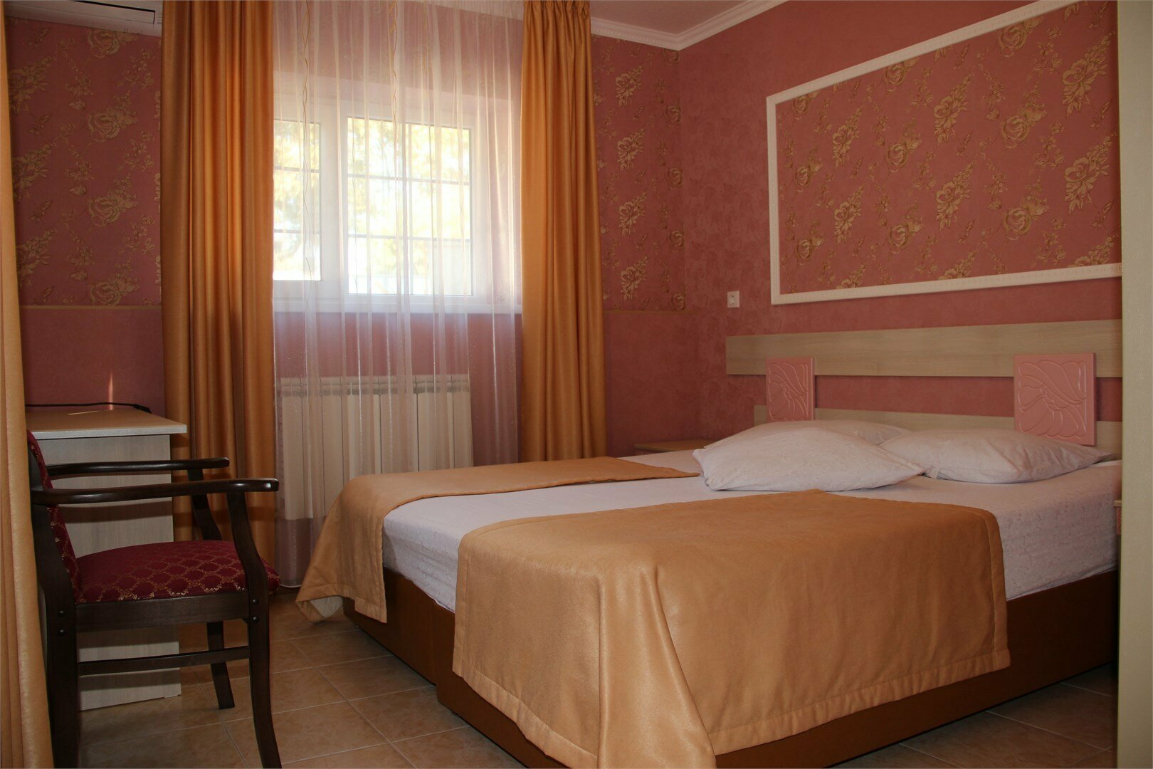 Двухместный номер в цоколе