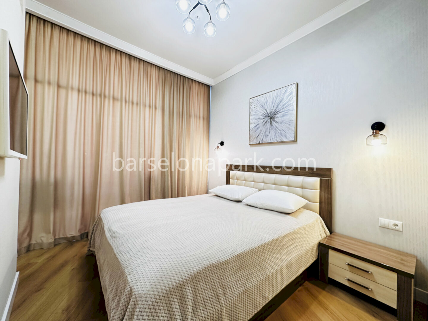 Дизайнерская студия с балконом! Вид на море! Пляж в 5 минутах! Центр Сочи