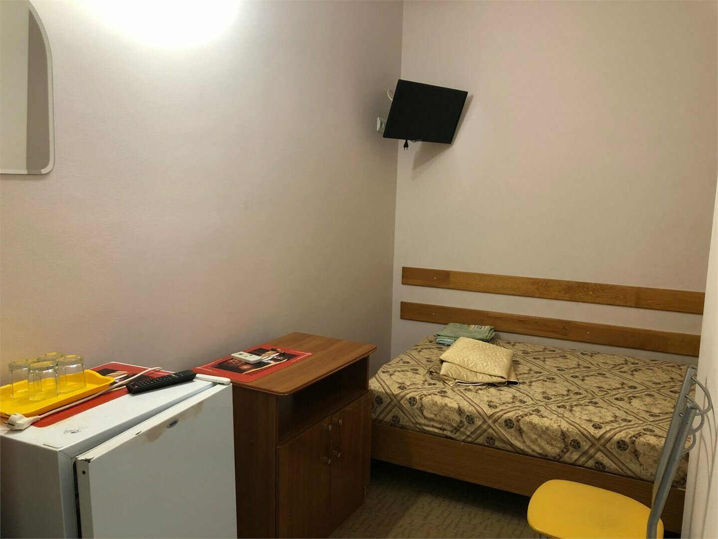 №15 Двухкомнатный четырехместный номер первый этаж