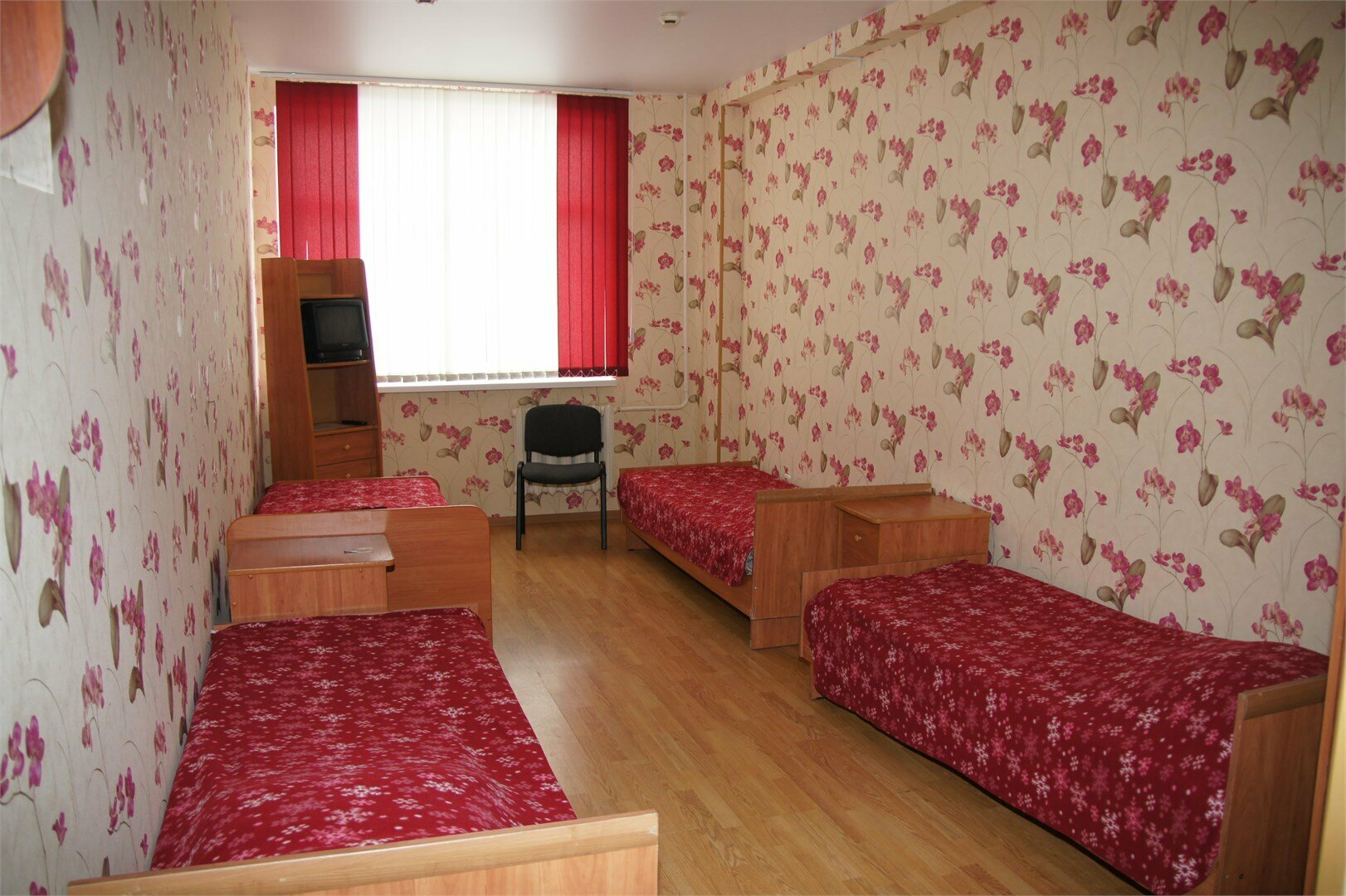 Место в 3-х местном номере с удобствами