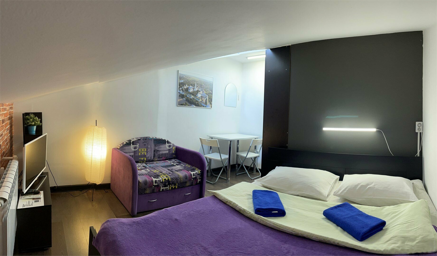 Двухместный номер с 1 кроватью и общей ванной комнатой