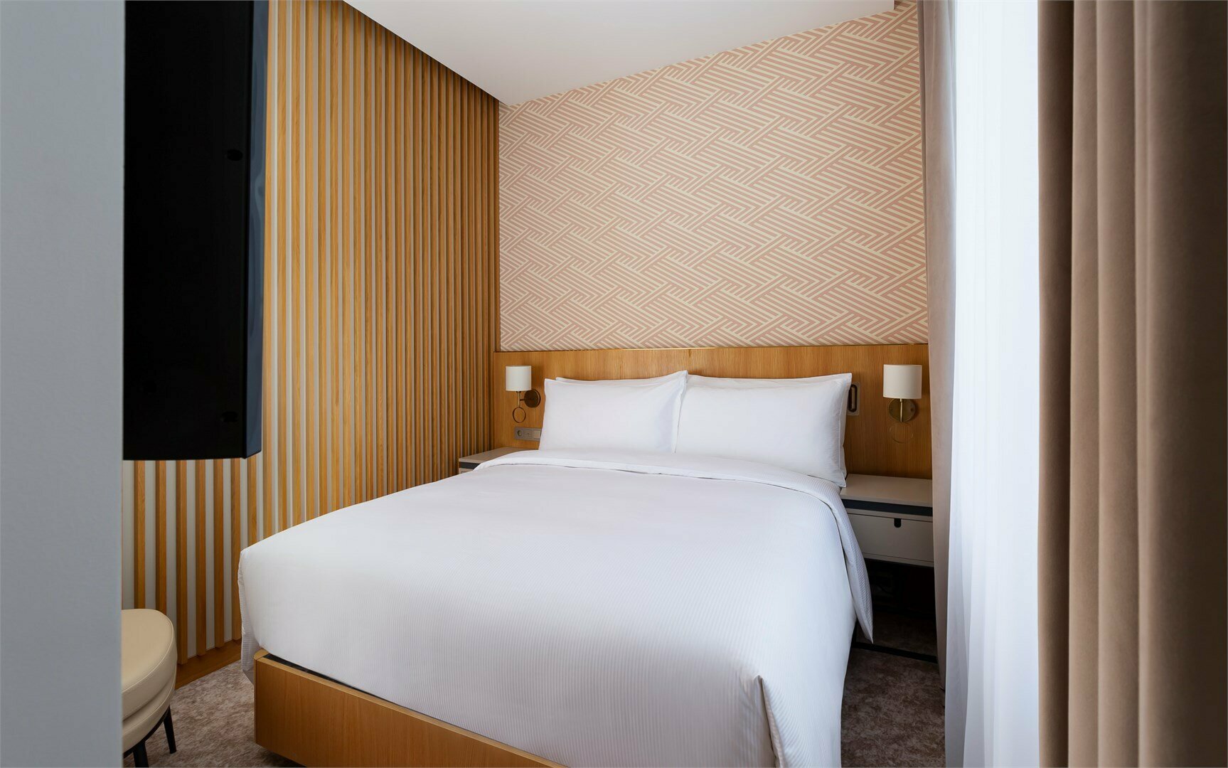 Полулюкс с видом на город