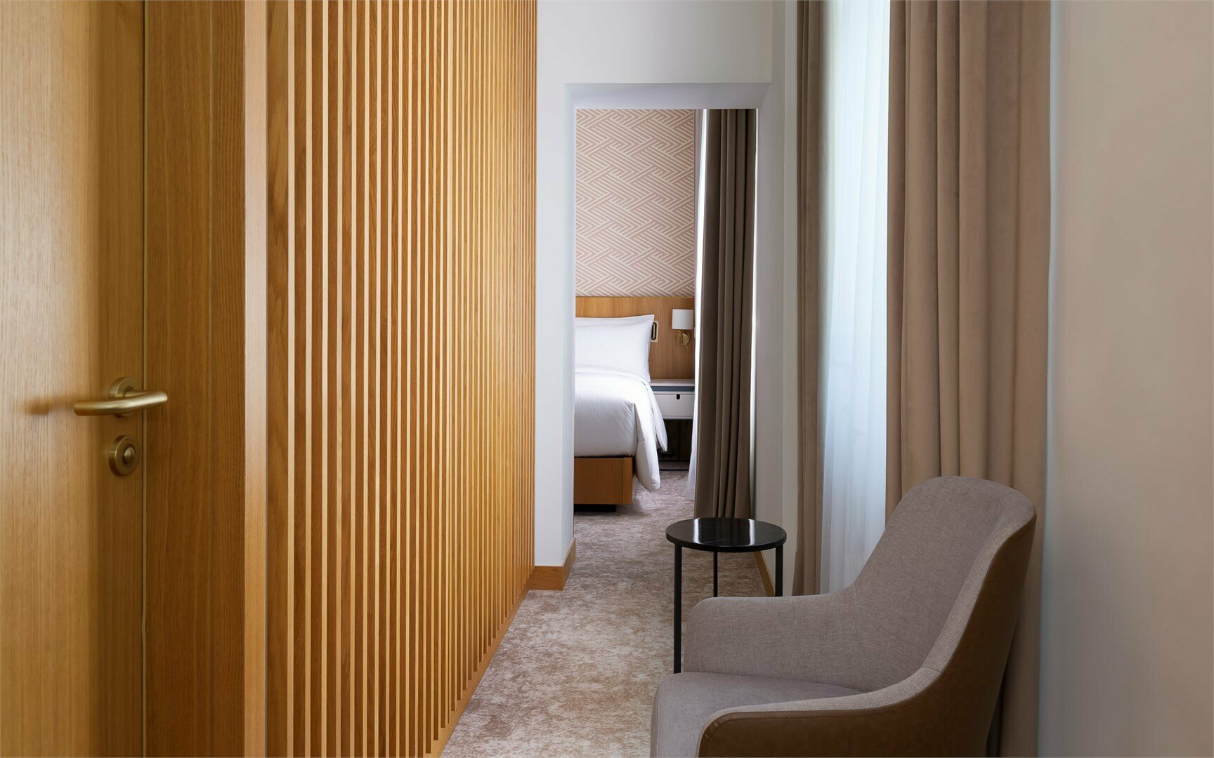 Полулюкс с видом на город