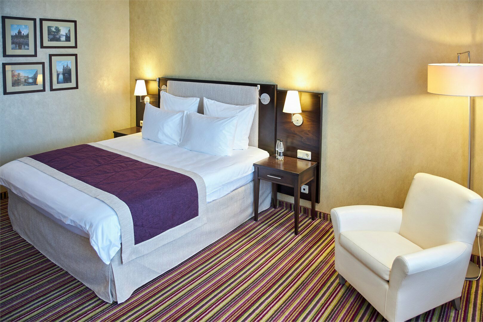 Стандарт с одной кроватью | Вид на город