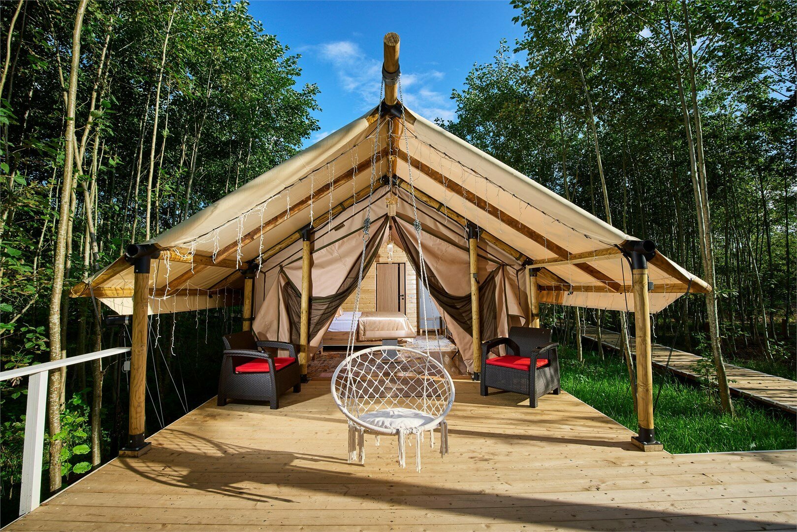 ДОМ СУЛТАНА