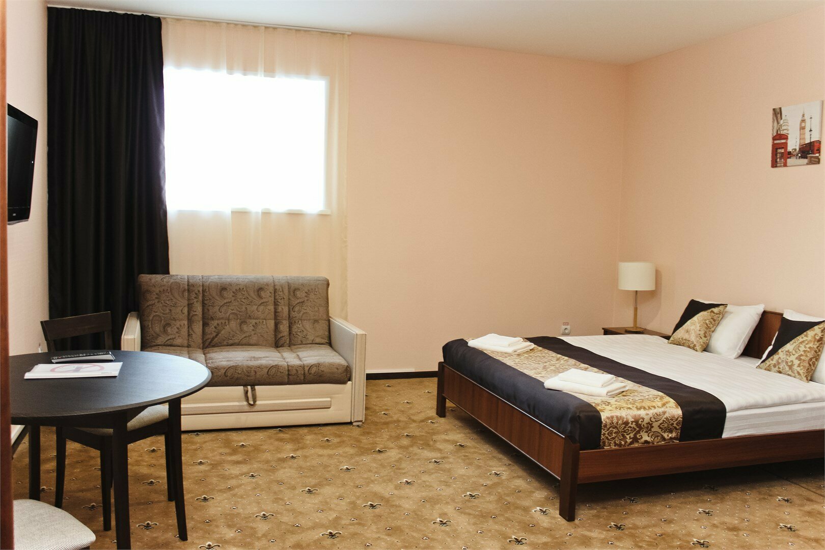 Большой двухместный номер с 1 кроватью