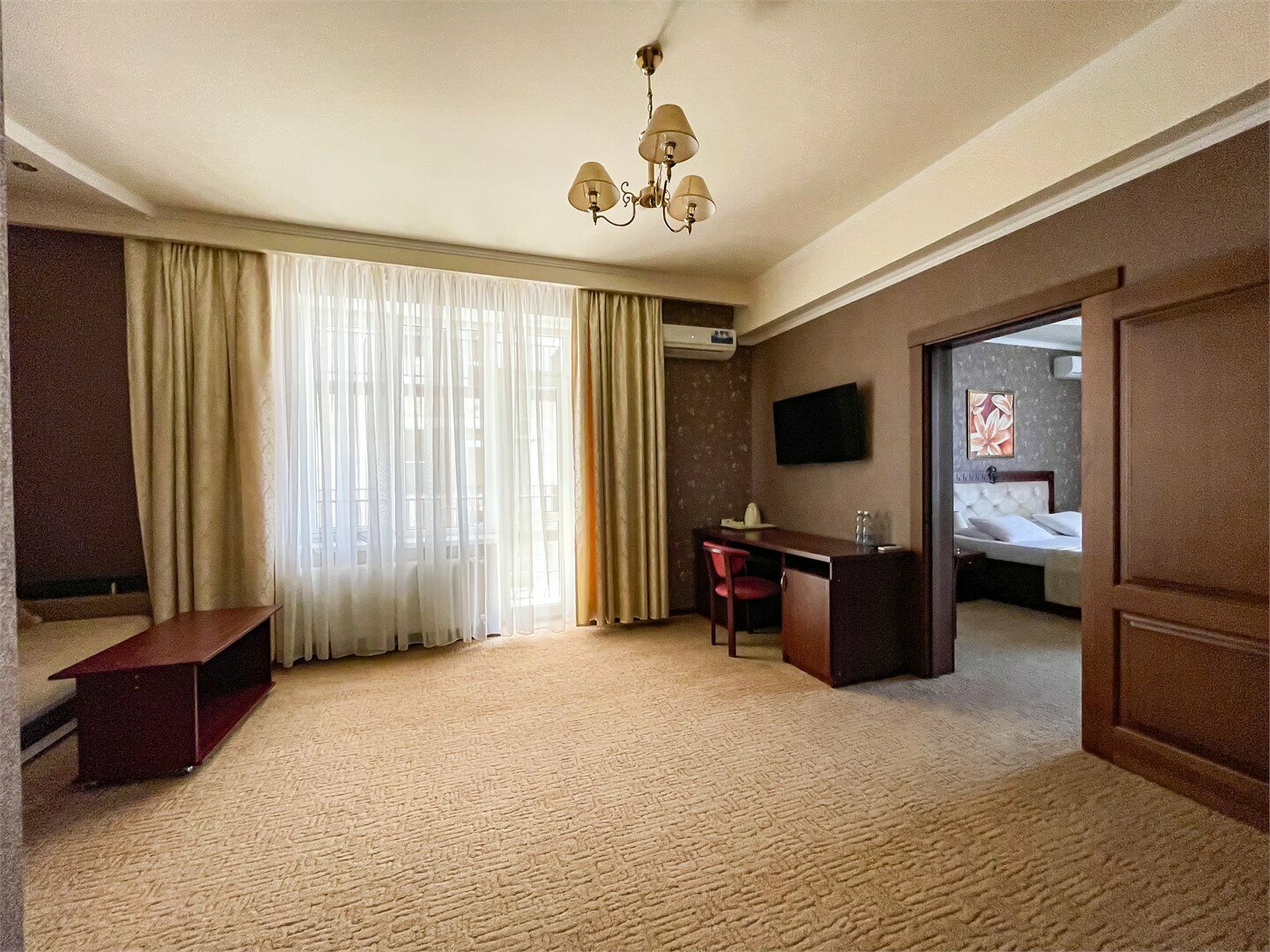 Люкс с балконом