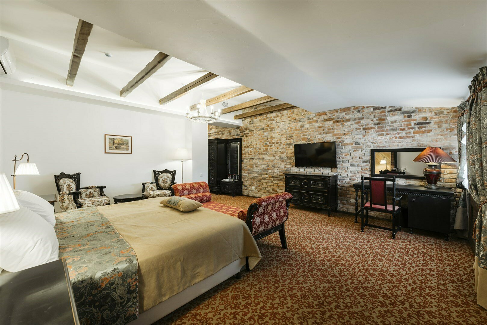 Джуниор сьюит