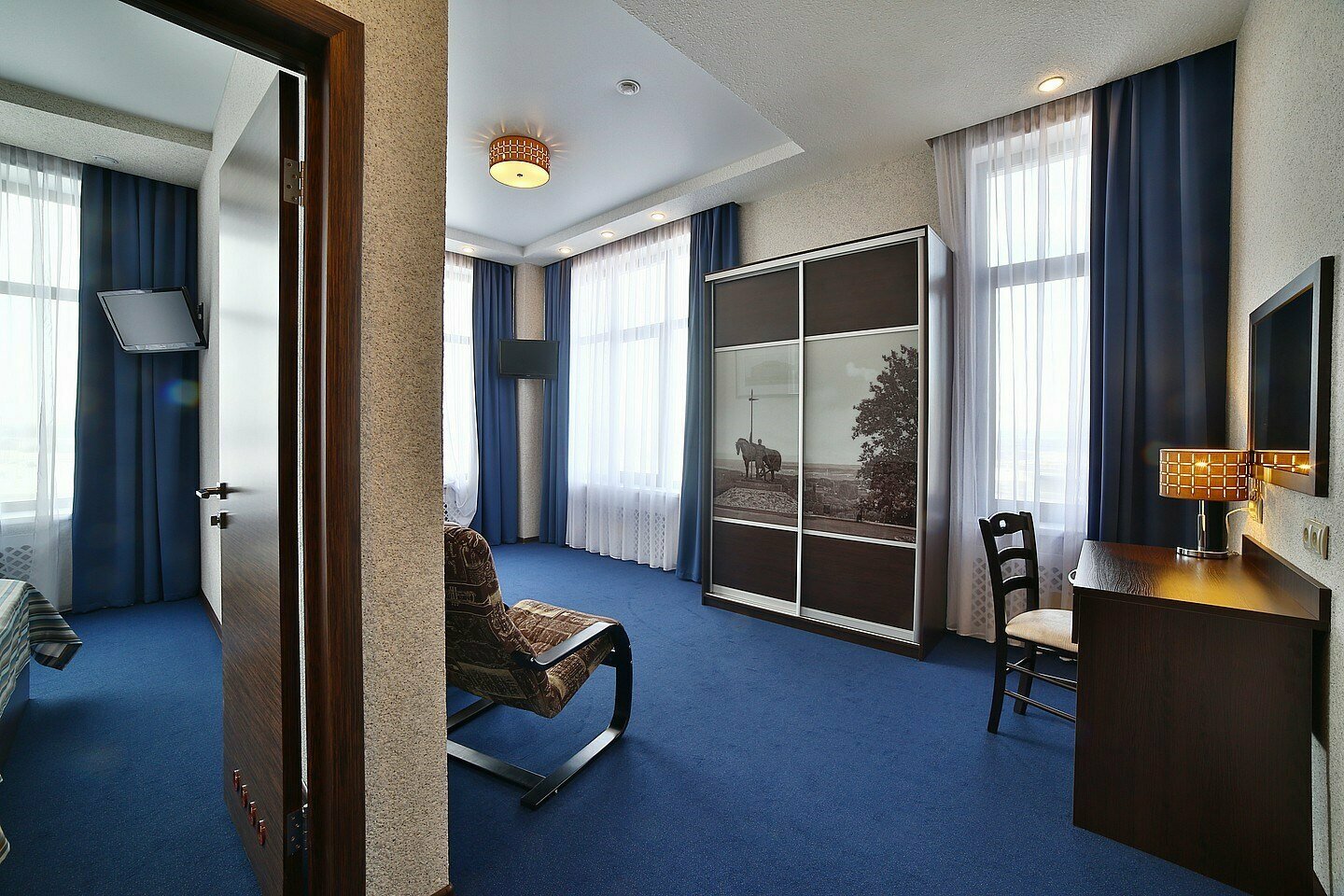 Комфорт двухкомнатный / Comfort double room