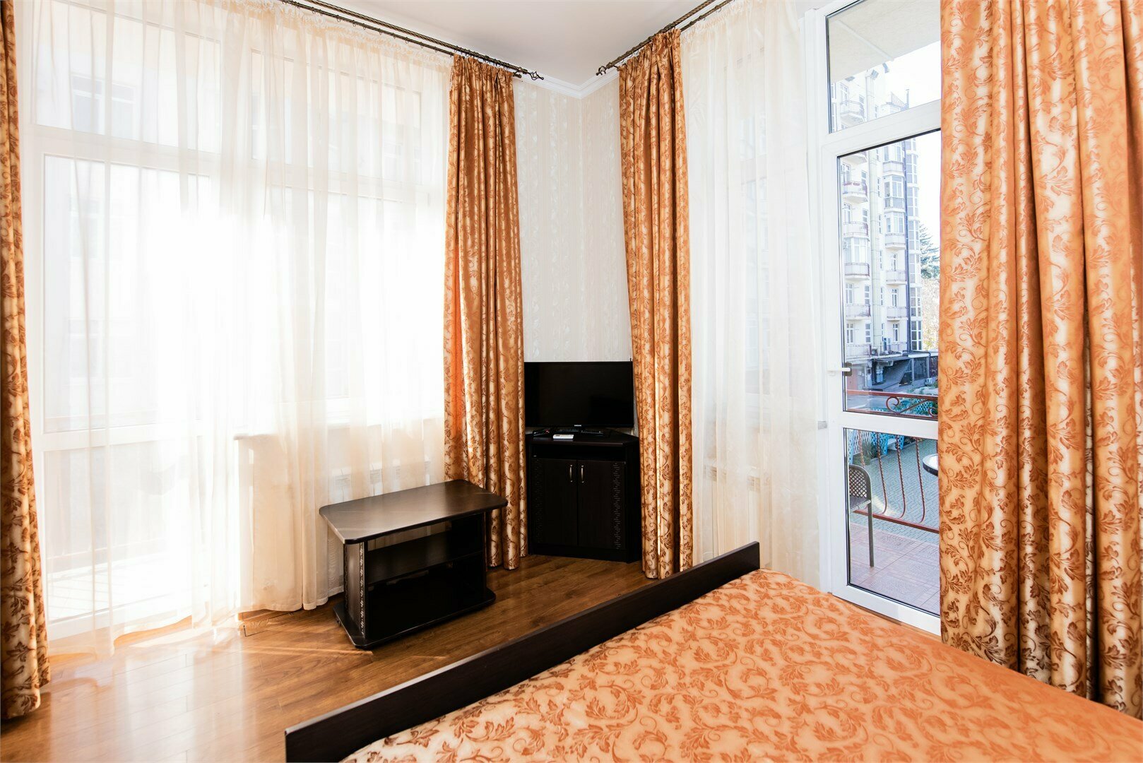 Двухместный номер с балконом корпус Кавказ