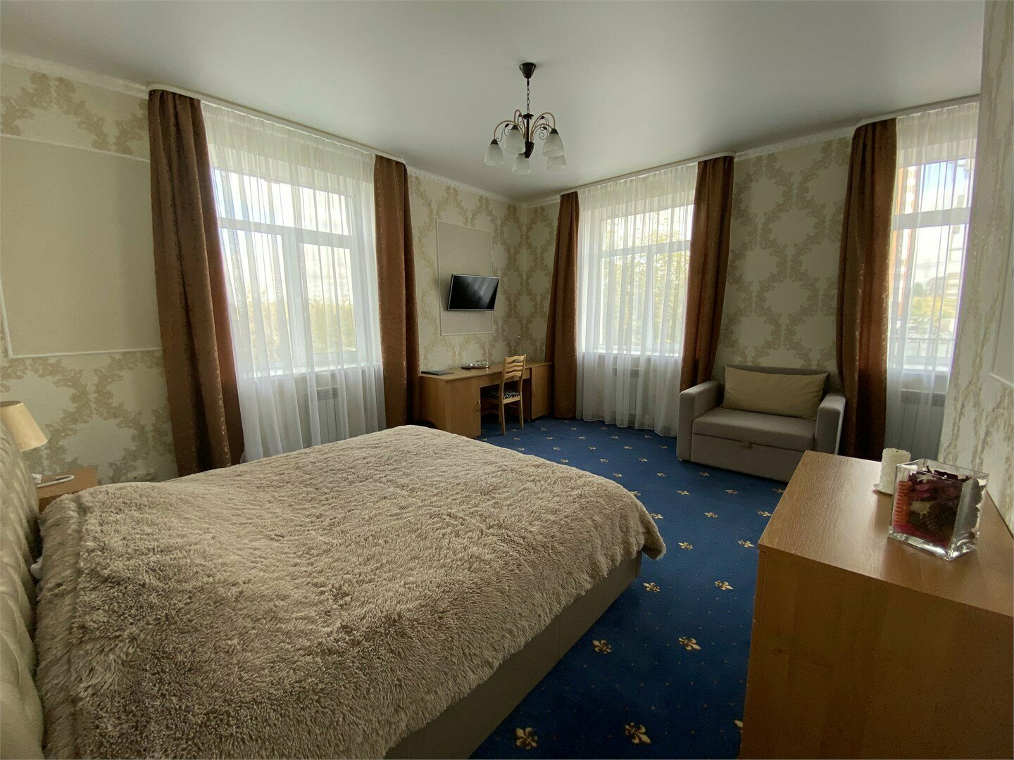 Улучшенный одноместный номер