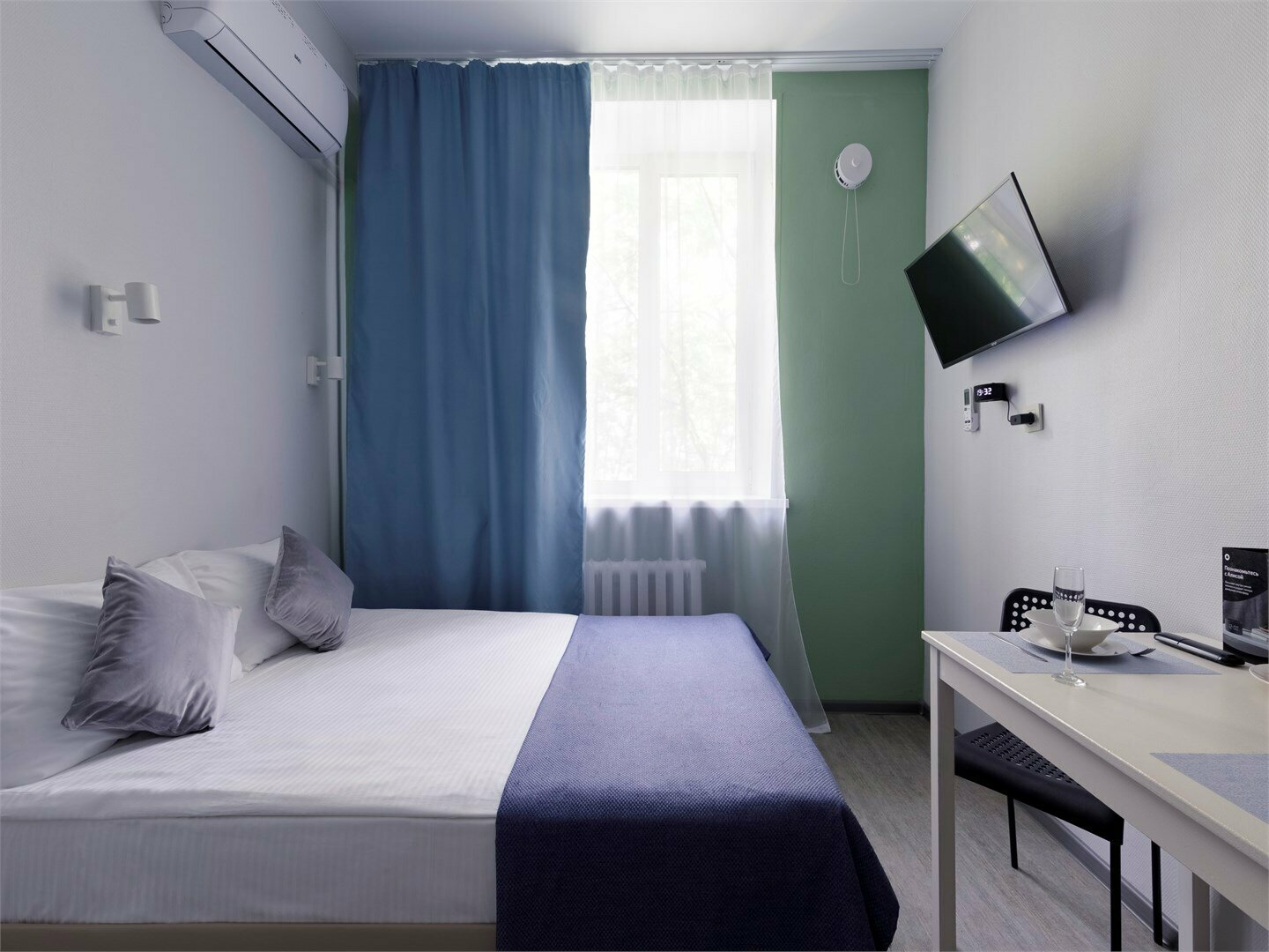 Студия с одной кроватью