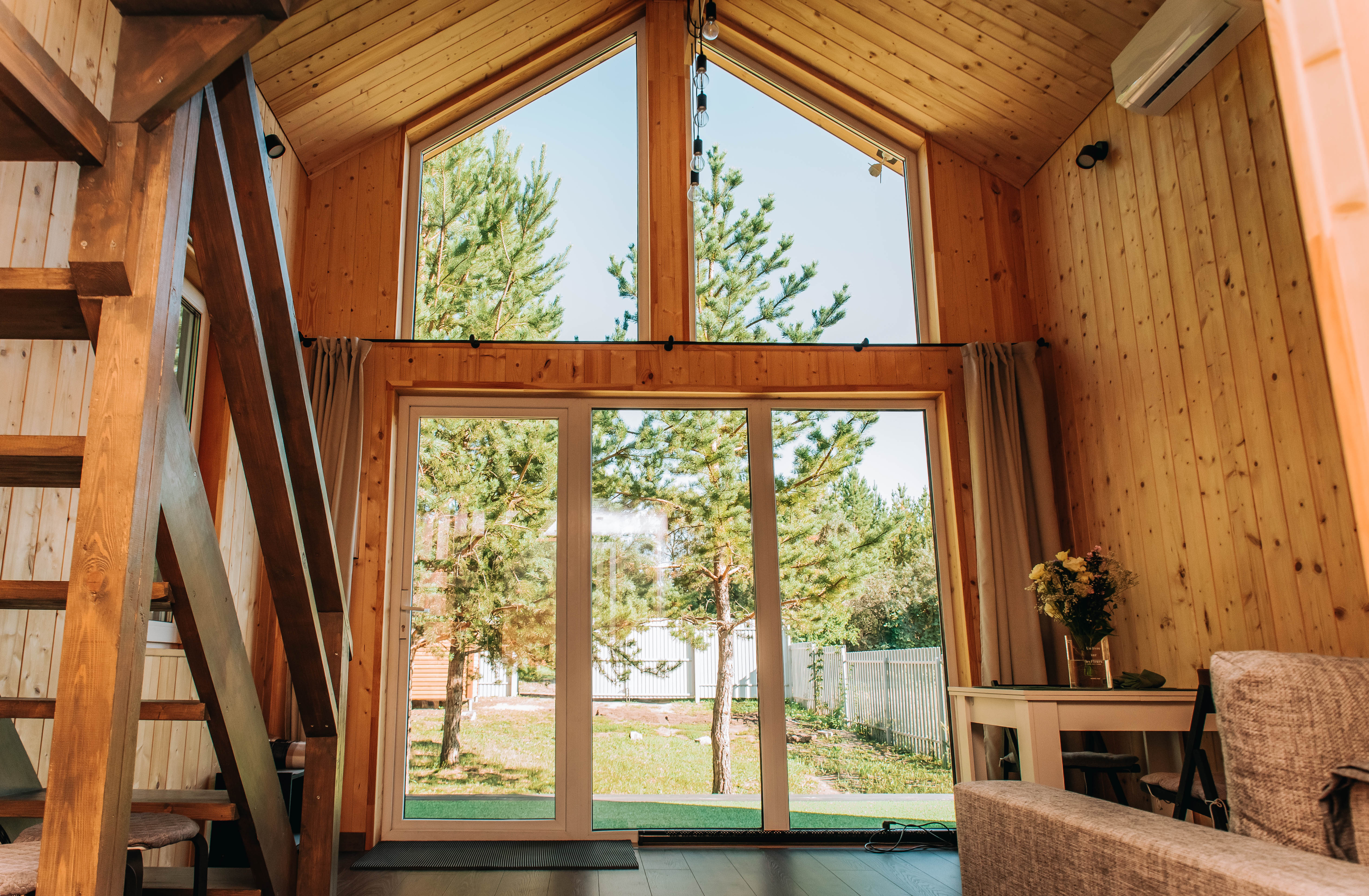 Дом с видом на лес