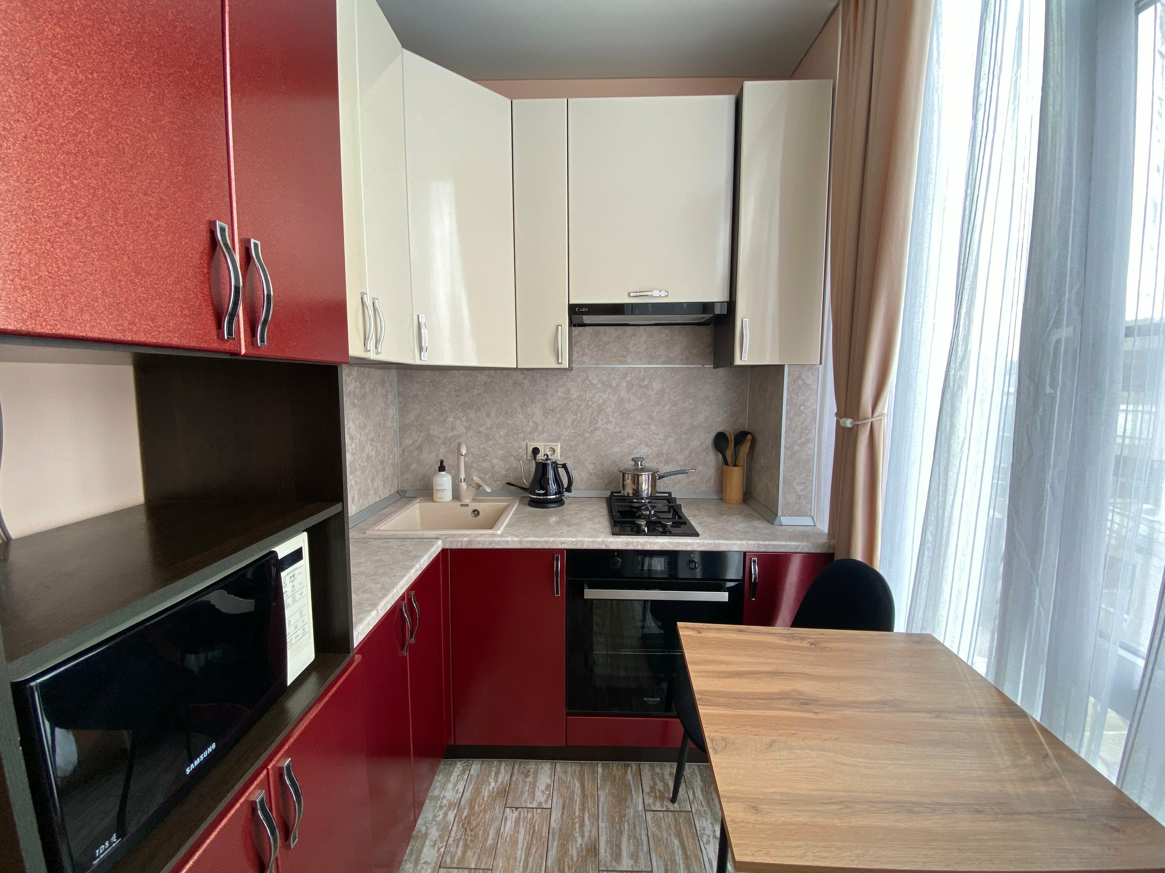 Апартаменты 2-комнатные с балконом