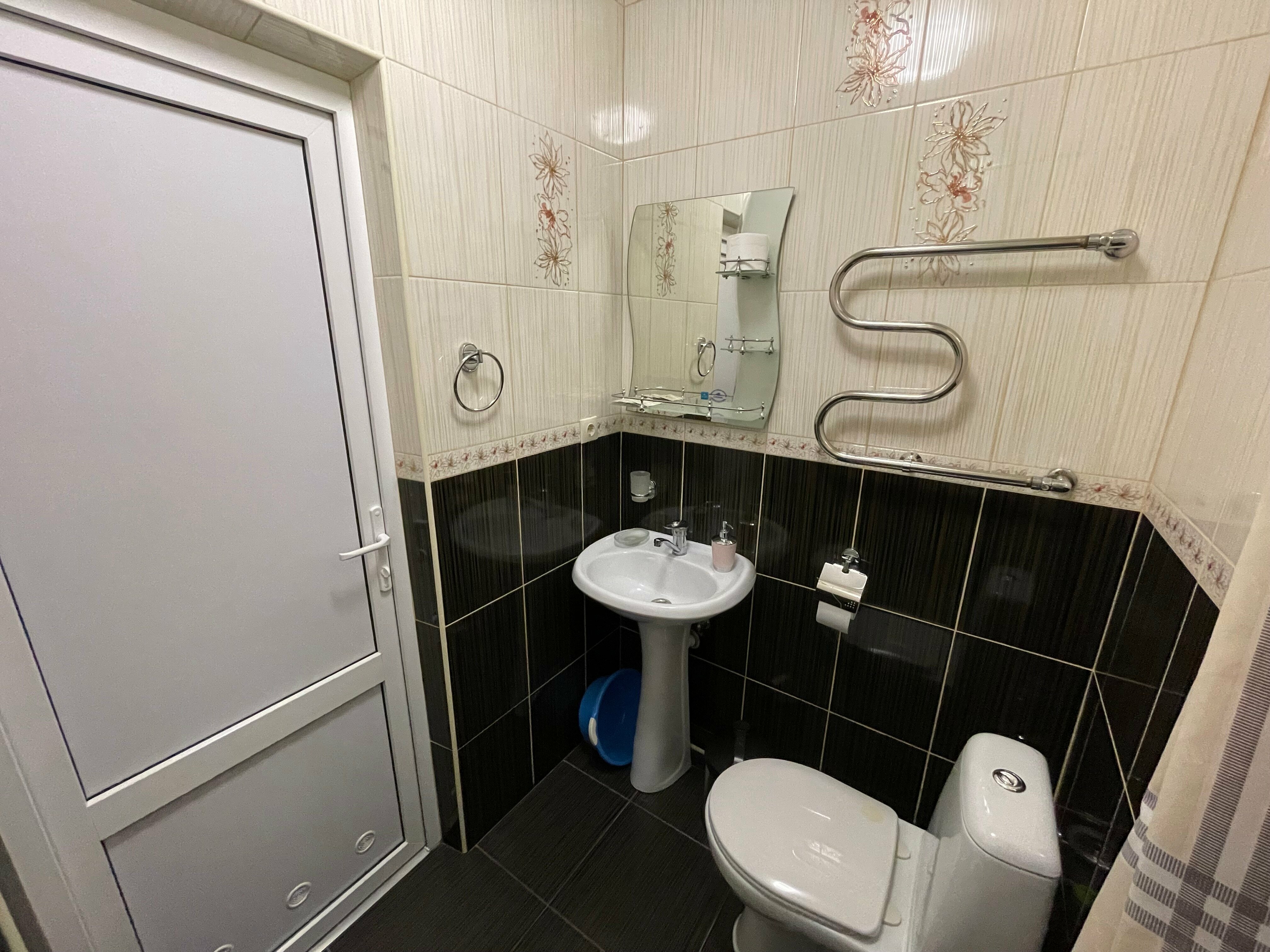 Двухместный номер с 1 кроватью или 2 отдельными кроватями и балконом