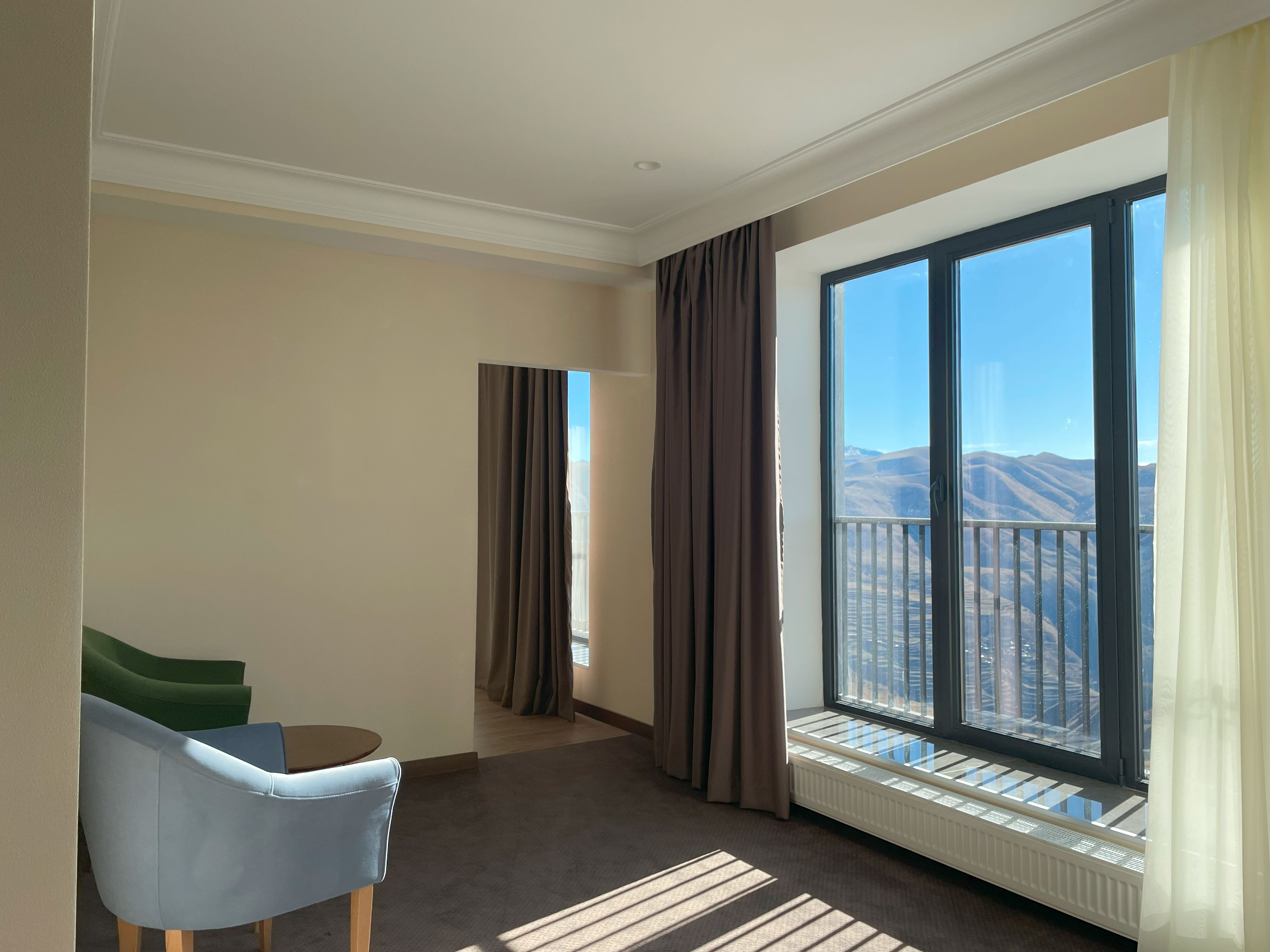 Улучшенный люкс