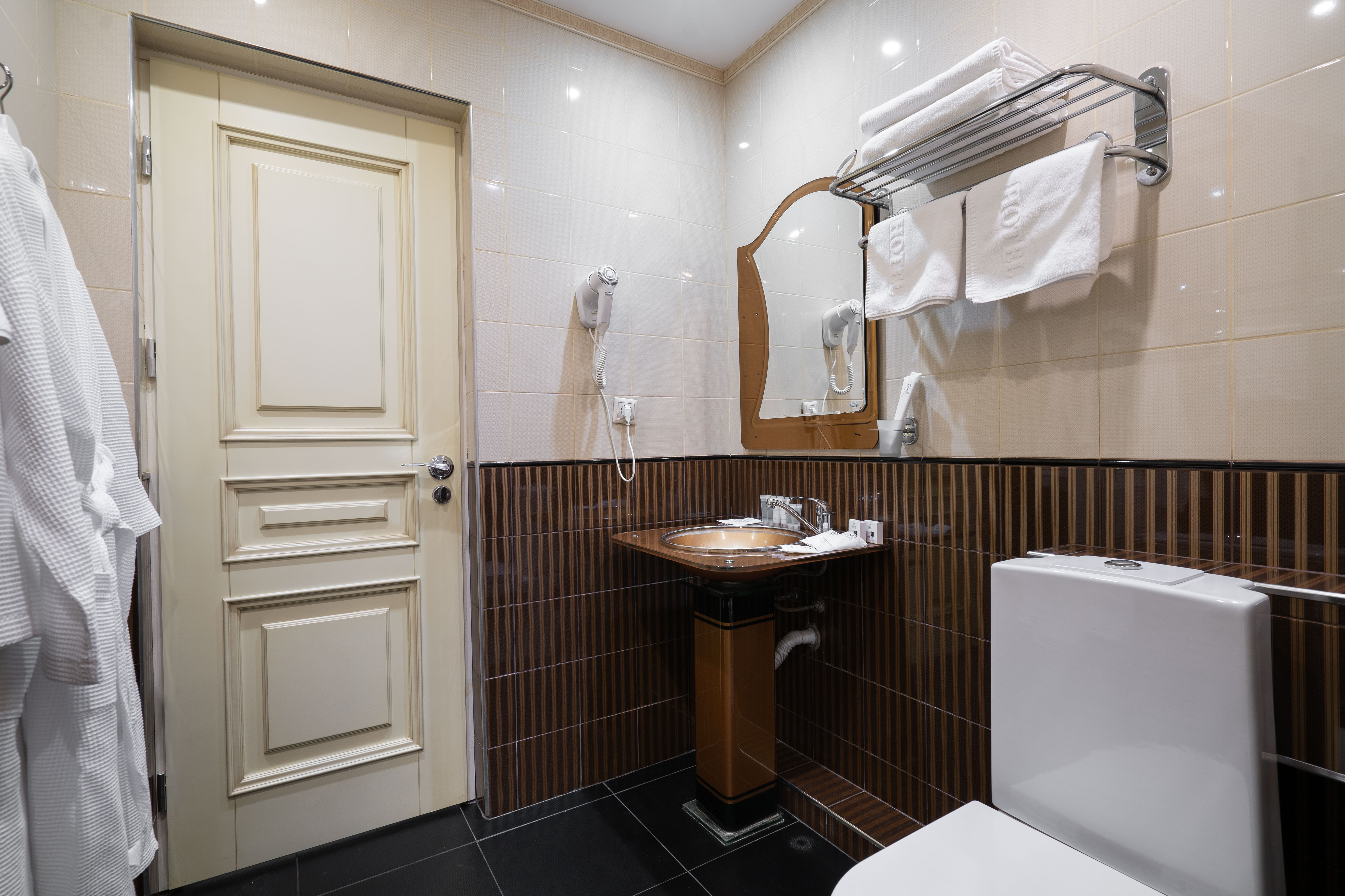 Семейный номер с балконом