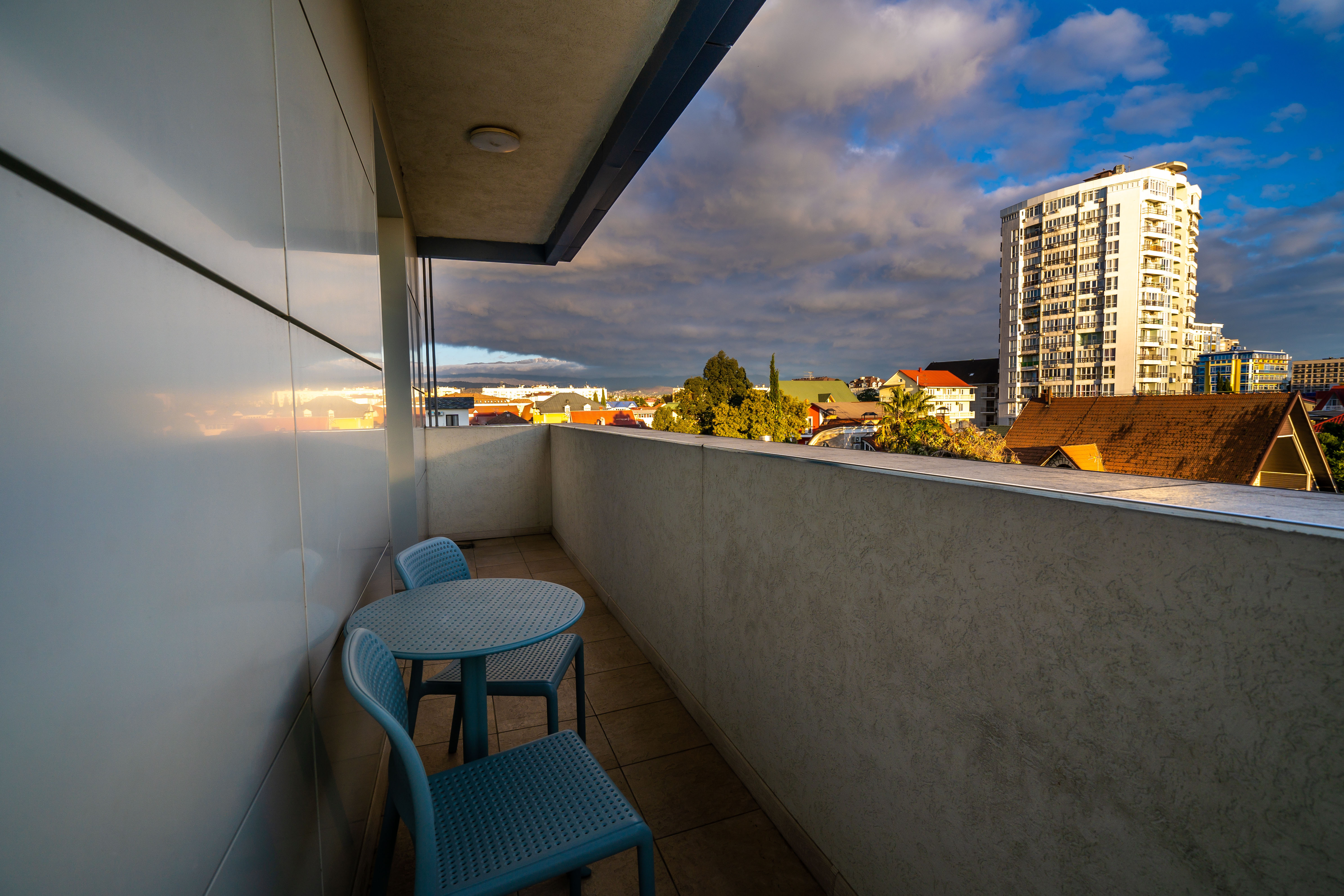 Семейный номер с балконом