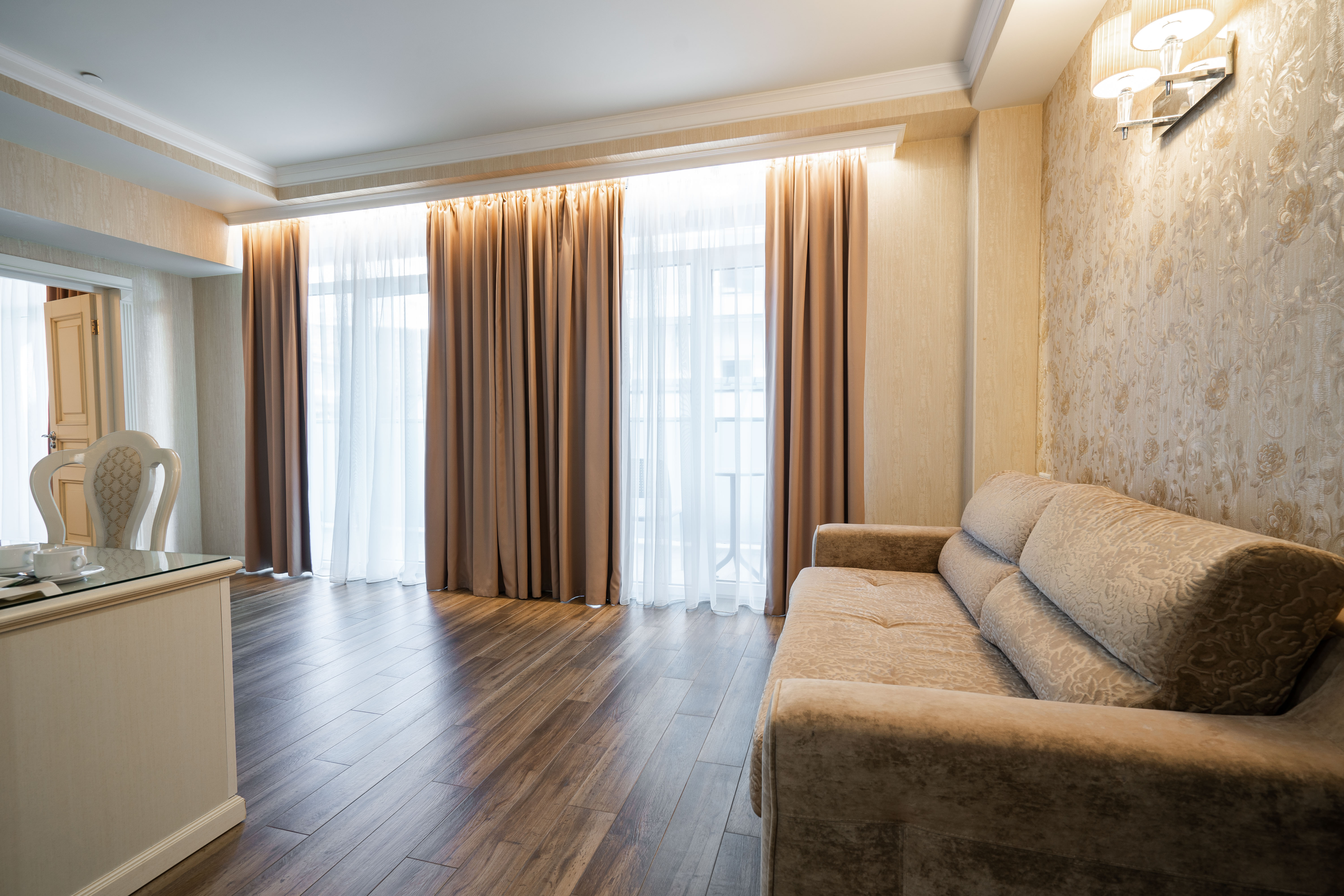 Семейный номер с балконом