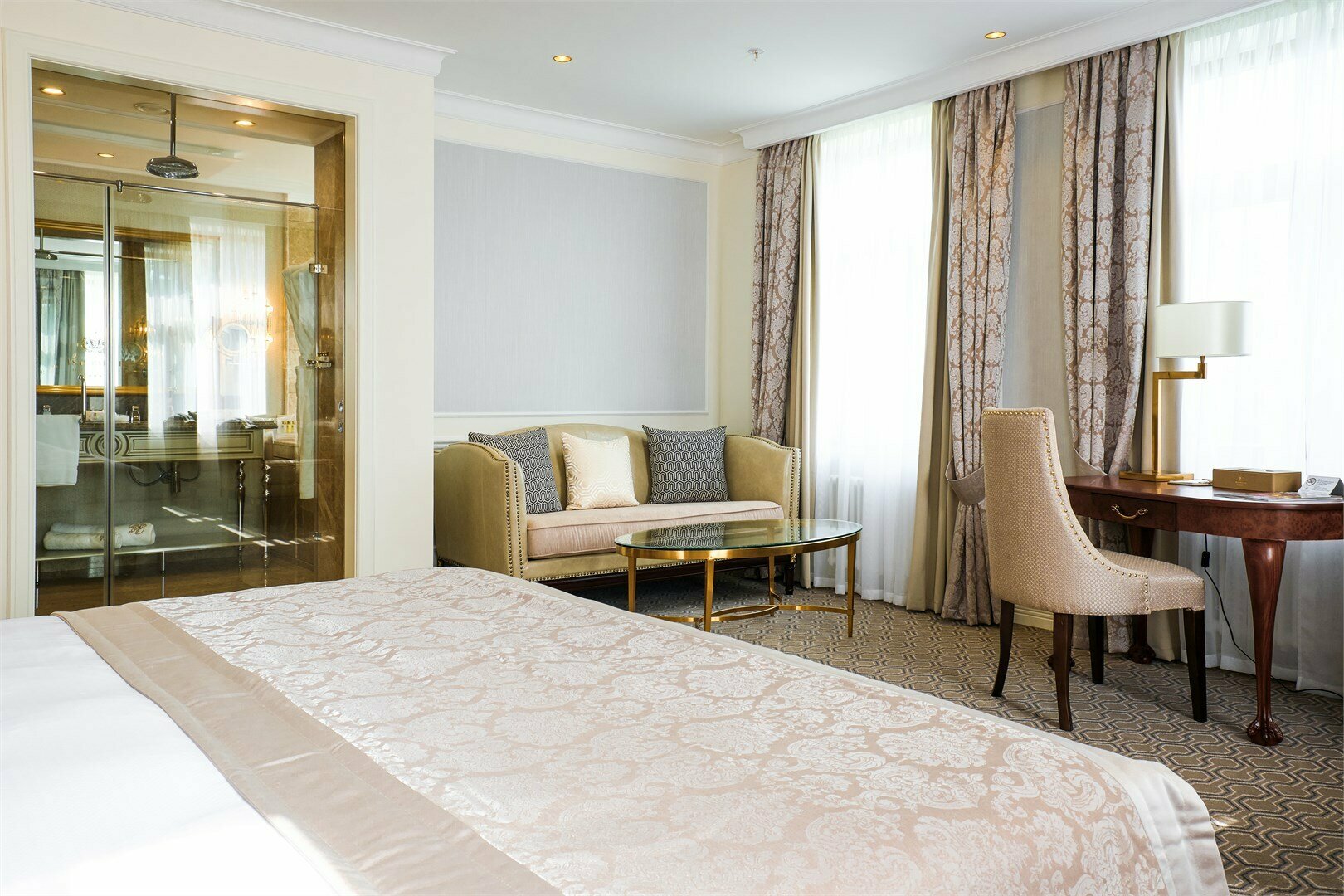 Жемчужный Сюит