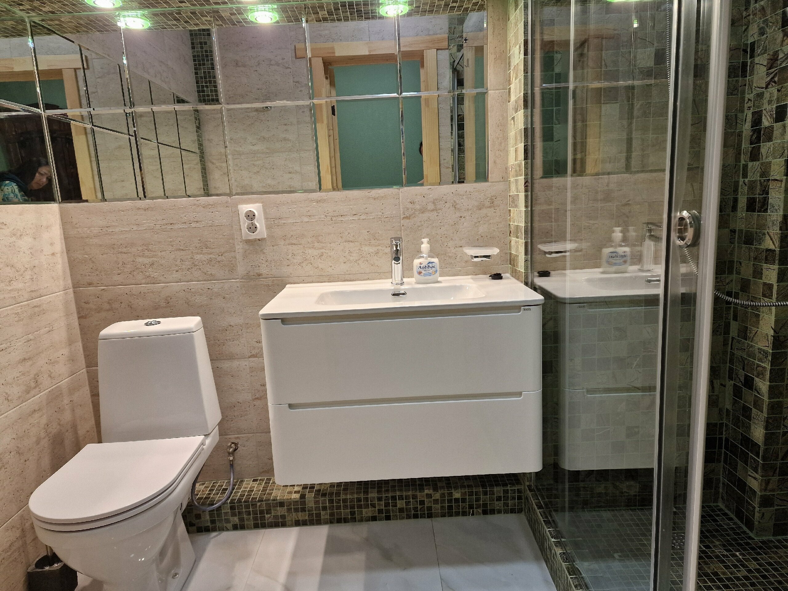 Большой двухместный номер с 1 кроватью