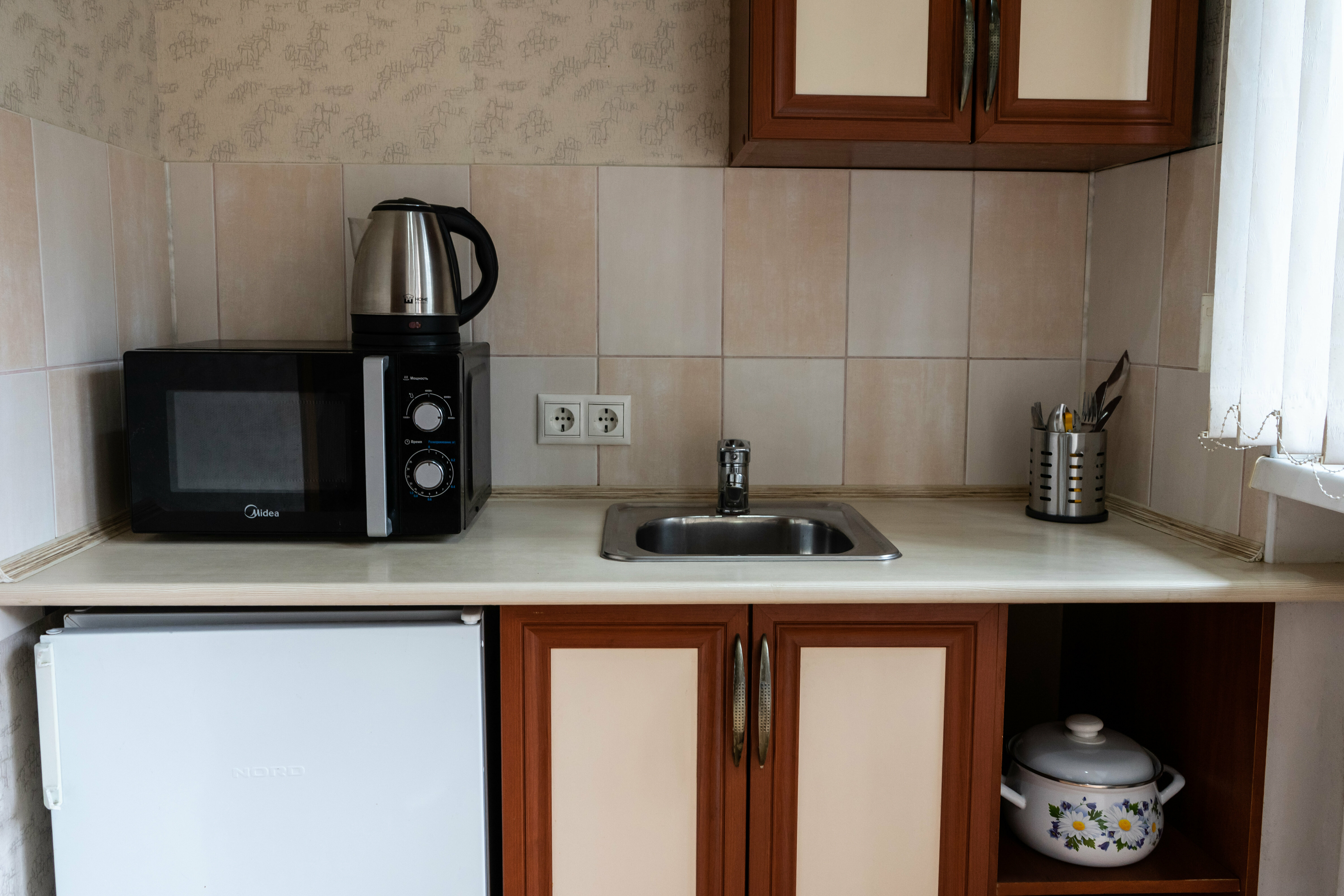 Номер 5, с маленькой кухней, санузлом внутри и отдельным входом