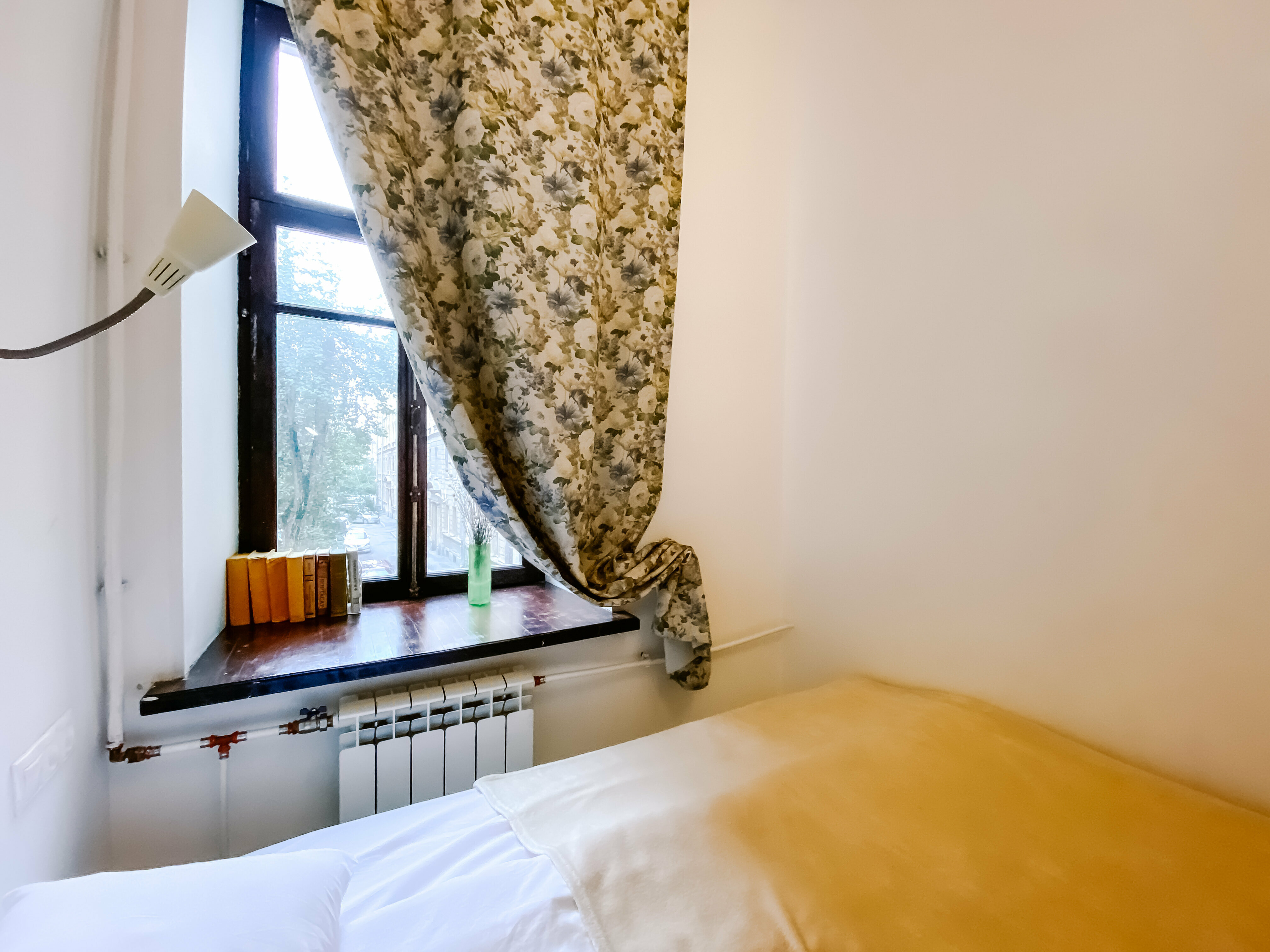 Двухместный номер с 1 кроватью и общей ванной комнатой