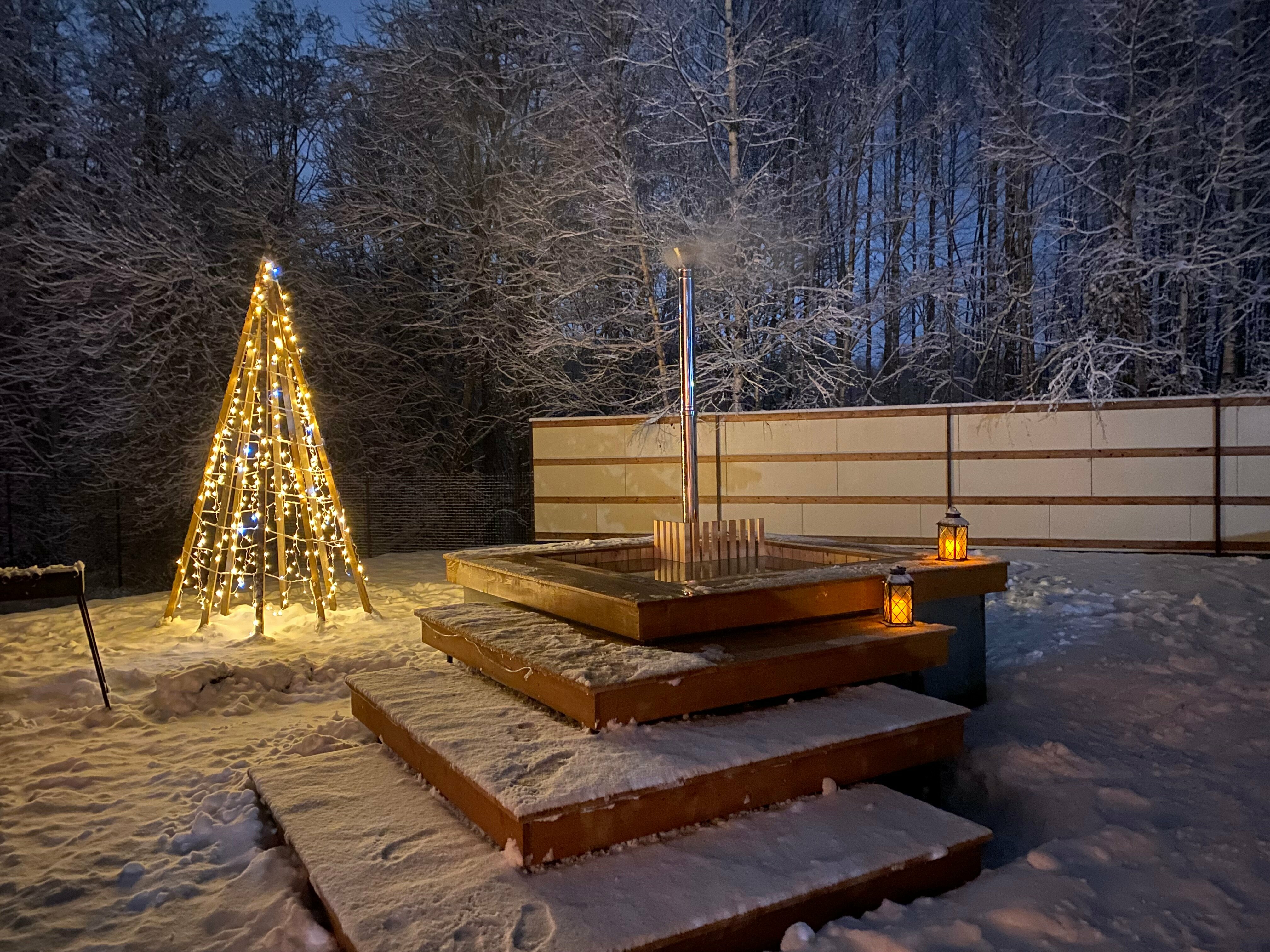 Коттедж с собственным бассейном