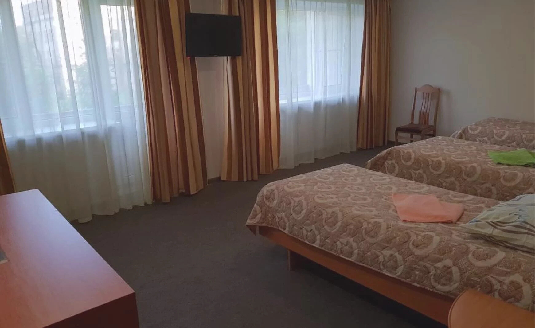 Бюджетный трехместный номер