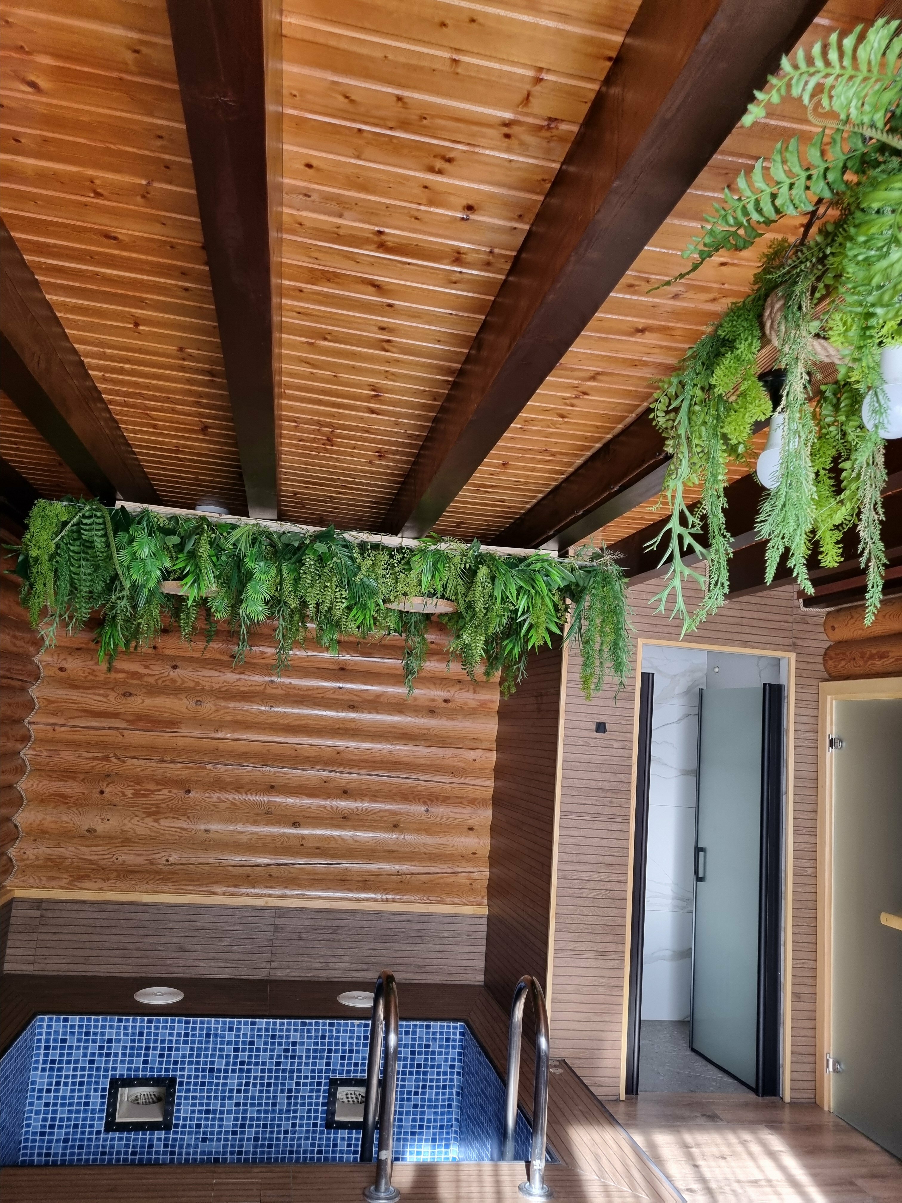 Коттедж с собственным бассейном