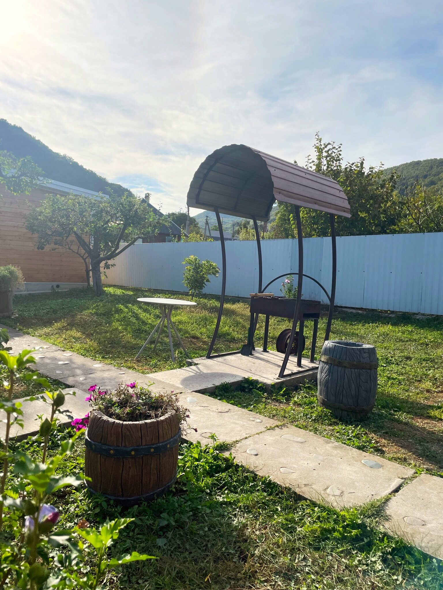 Четырехместный номер с видом на горы