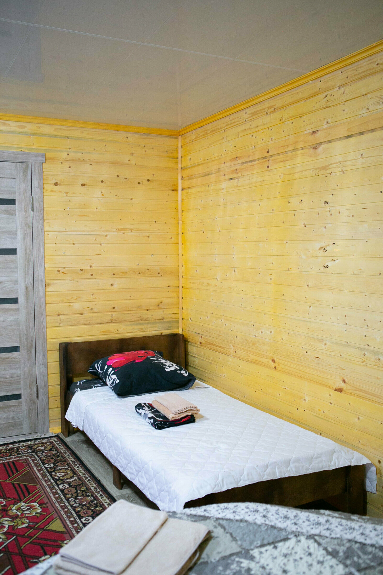 Cемейный номер с собственной ванной комнатой