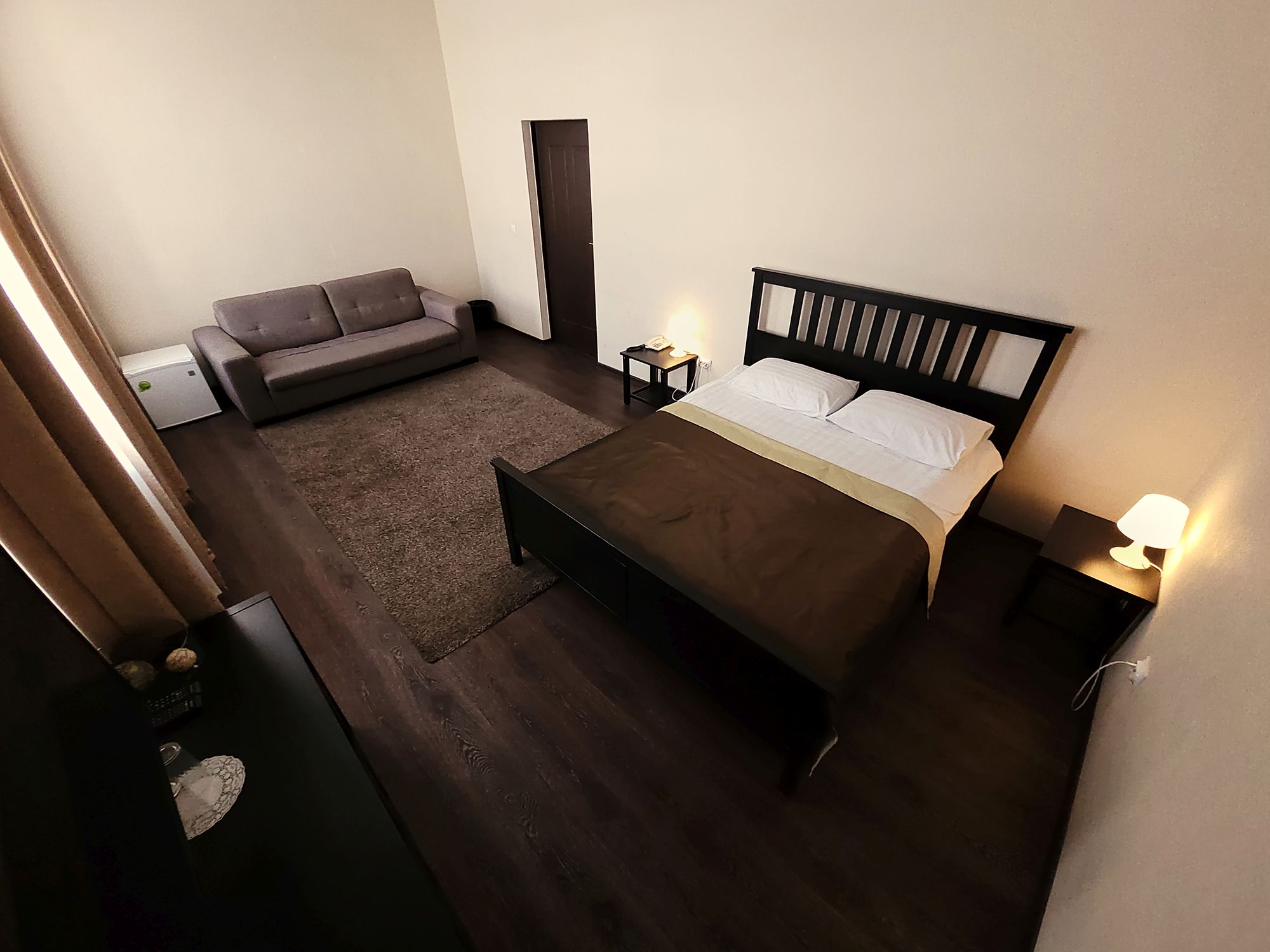 Улучшенный номер с кроватью размера «king-size» или 2 отдельными кроватями