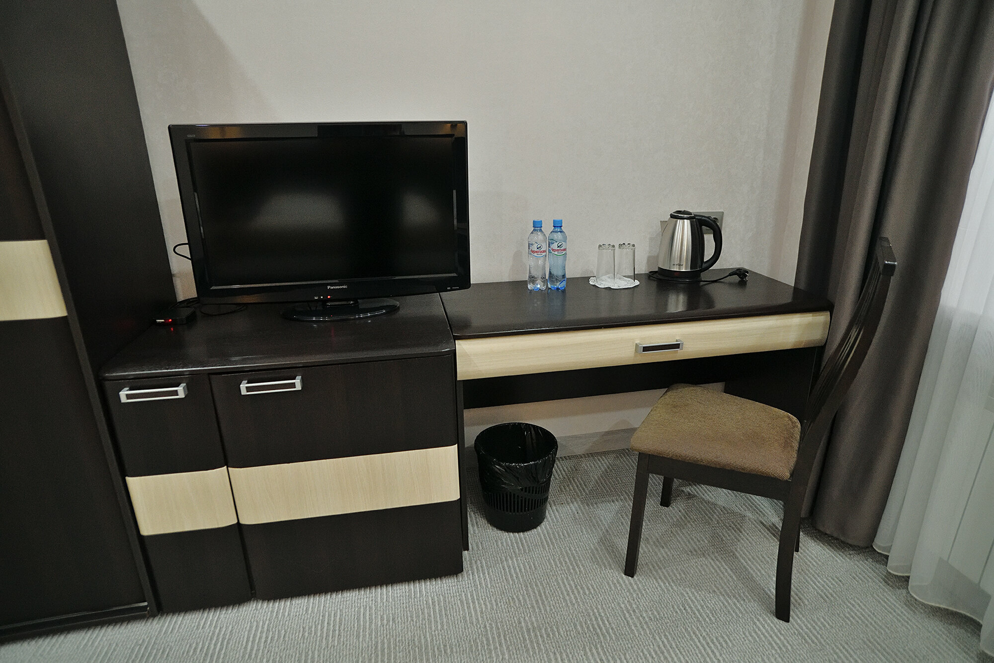 Двухместный номер Делюкс с 1 кроватью и душем