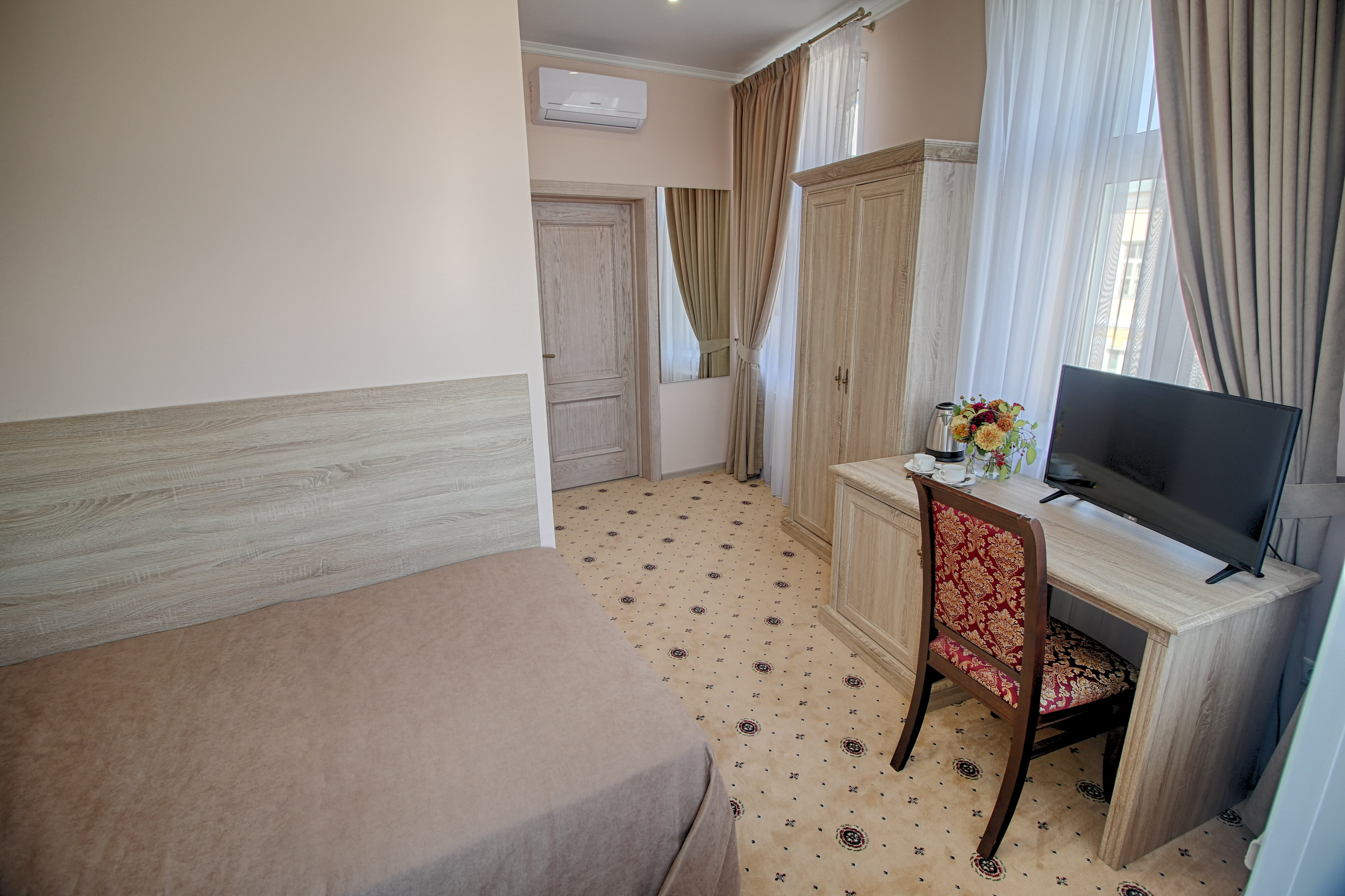 Улучшенный одноместный номер