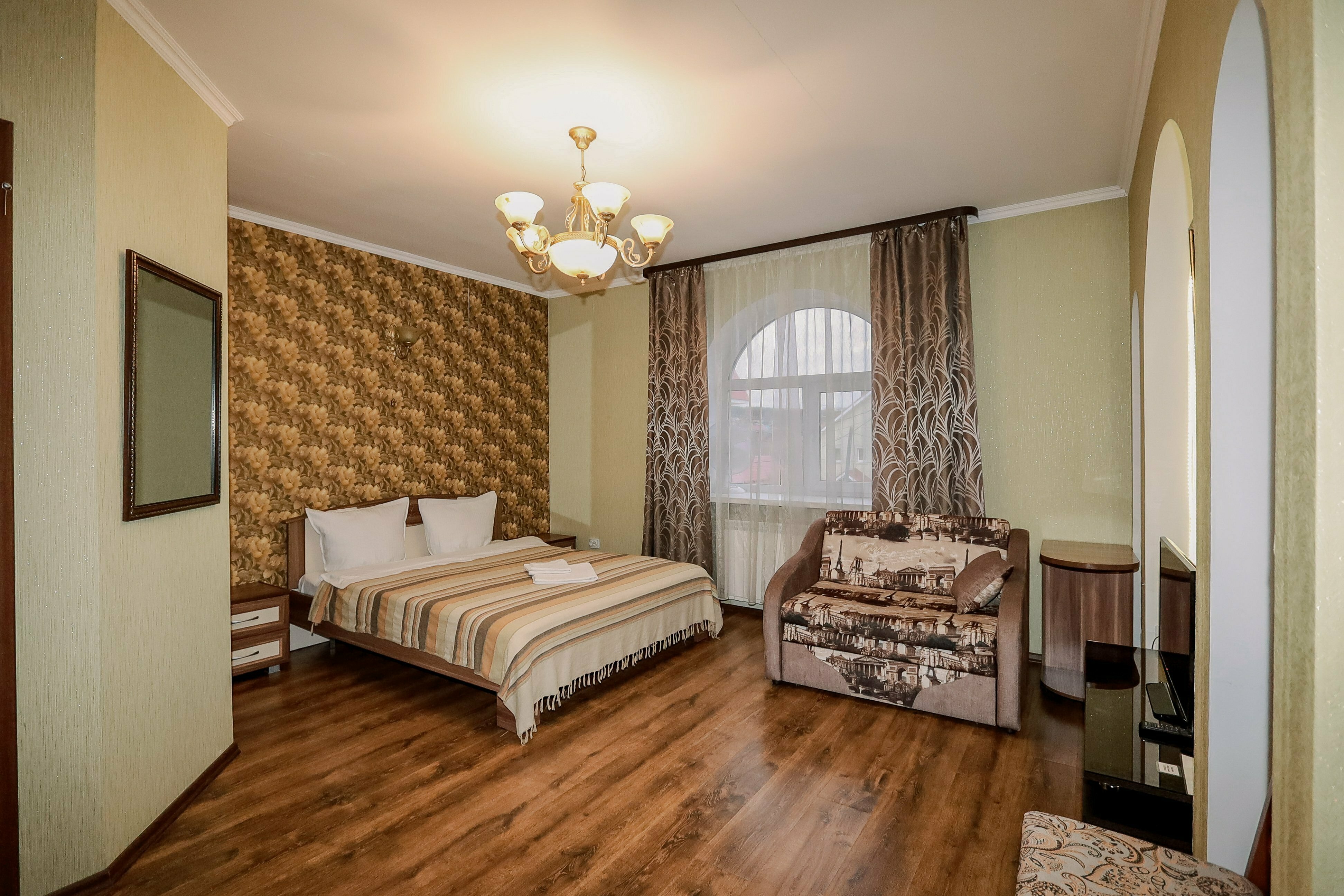 Большой двухместный номер с 1 кроватью