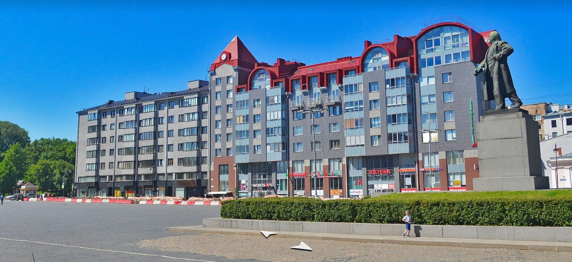 Трехместный номер с видом на город