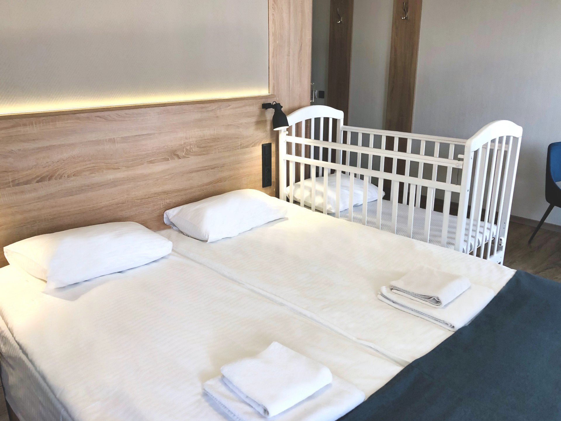 Полулюкс Делюкс