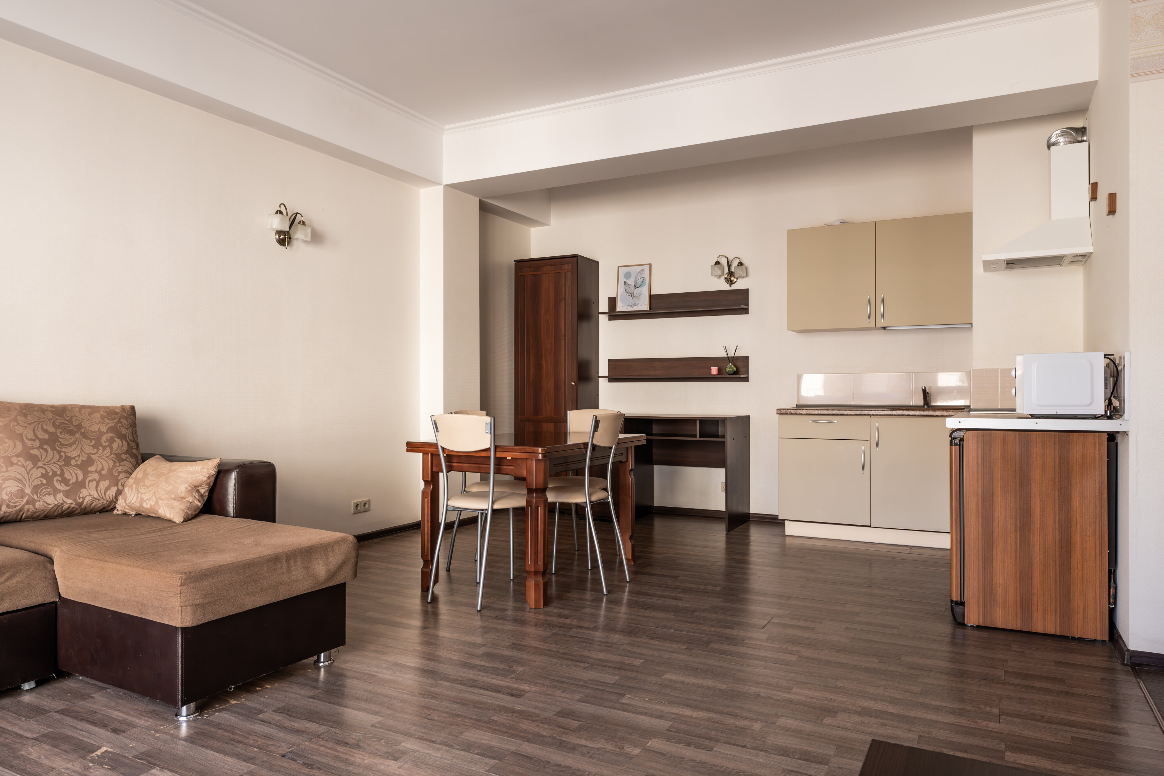 Классические Апартаменты с одной спальней и балконом 58м2 №6