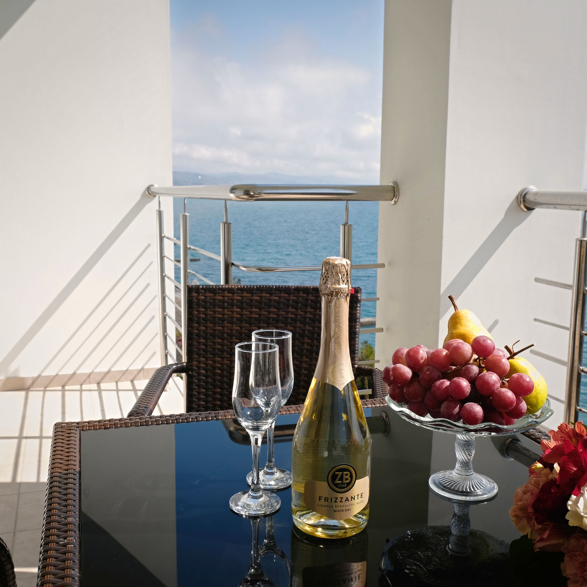 Люкс с видом на море